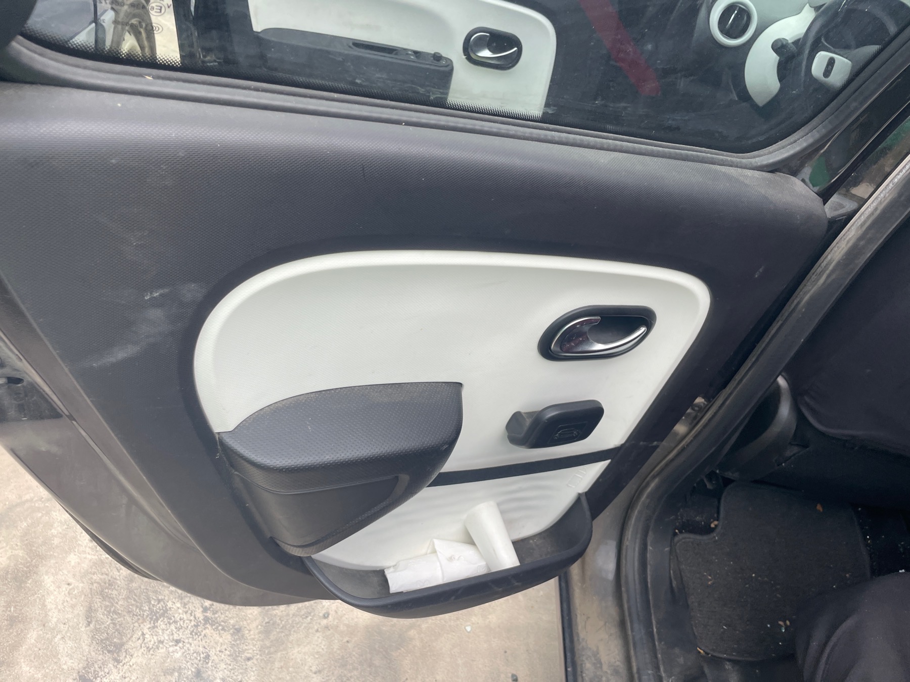 Image RENAULT TWINGO 3