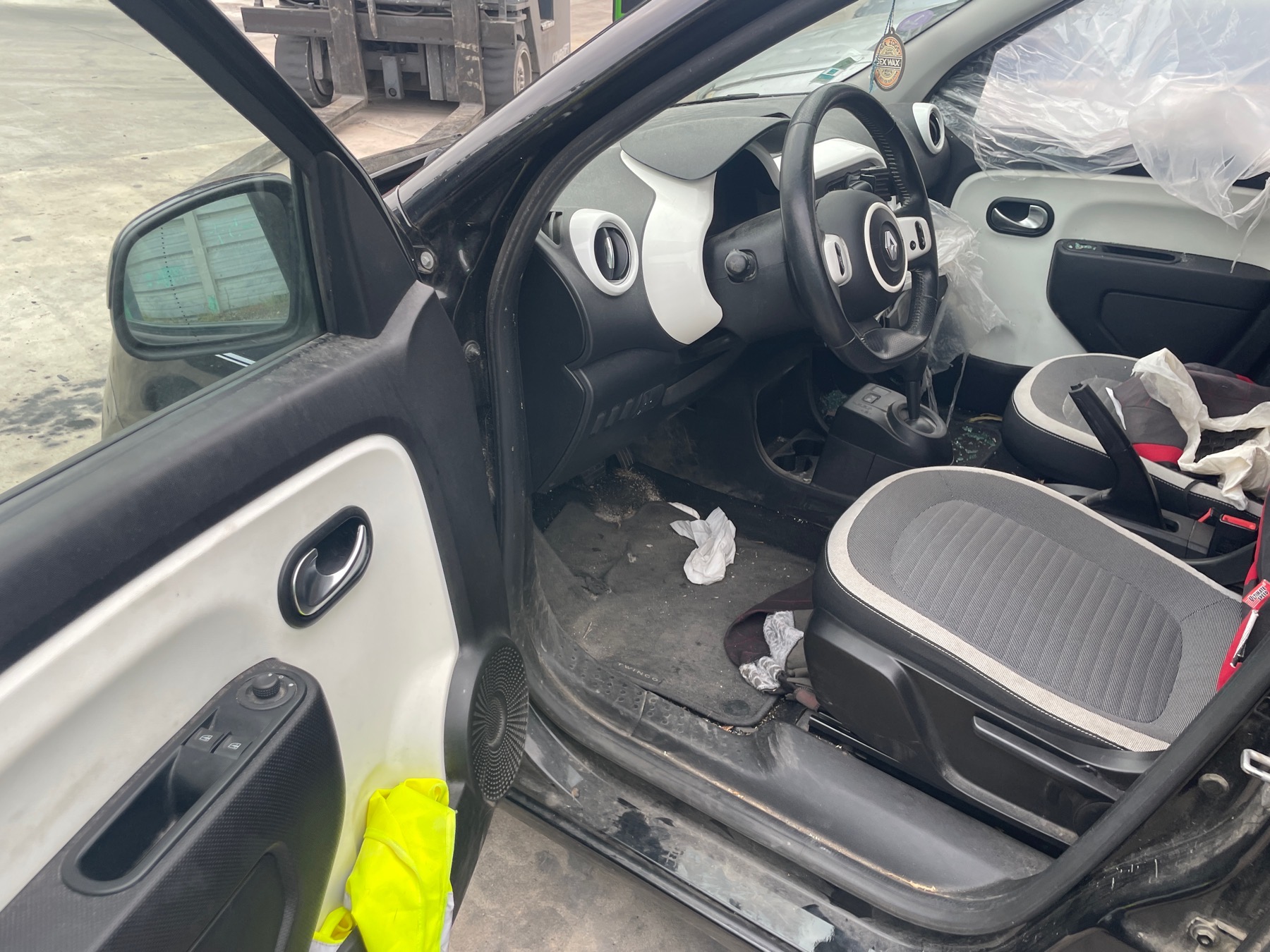 Image RENAULT TWINGO 3