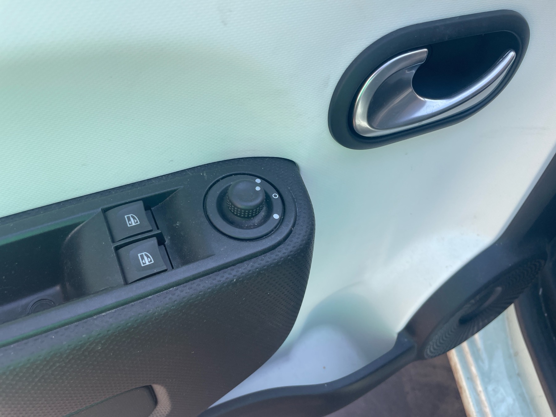 Image RENAULT TWINGO 3