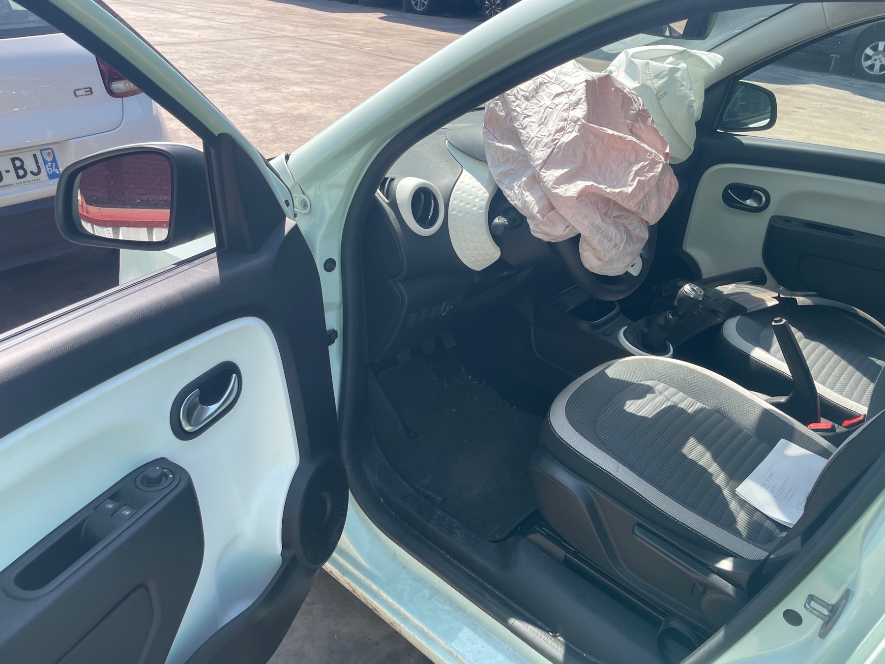 Image RENAULT TWINGO 3