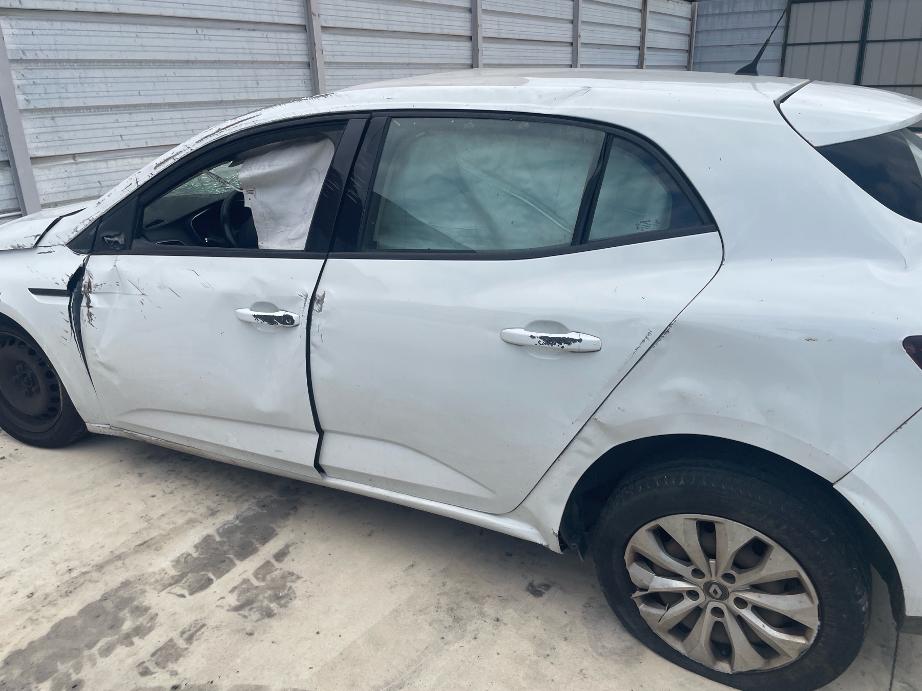 Image RENAULT MEGANE 4
