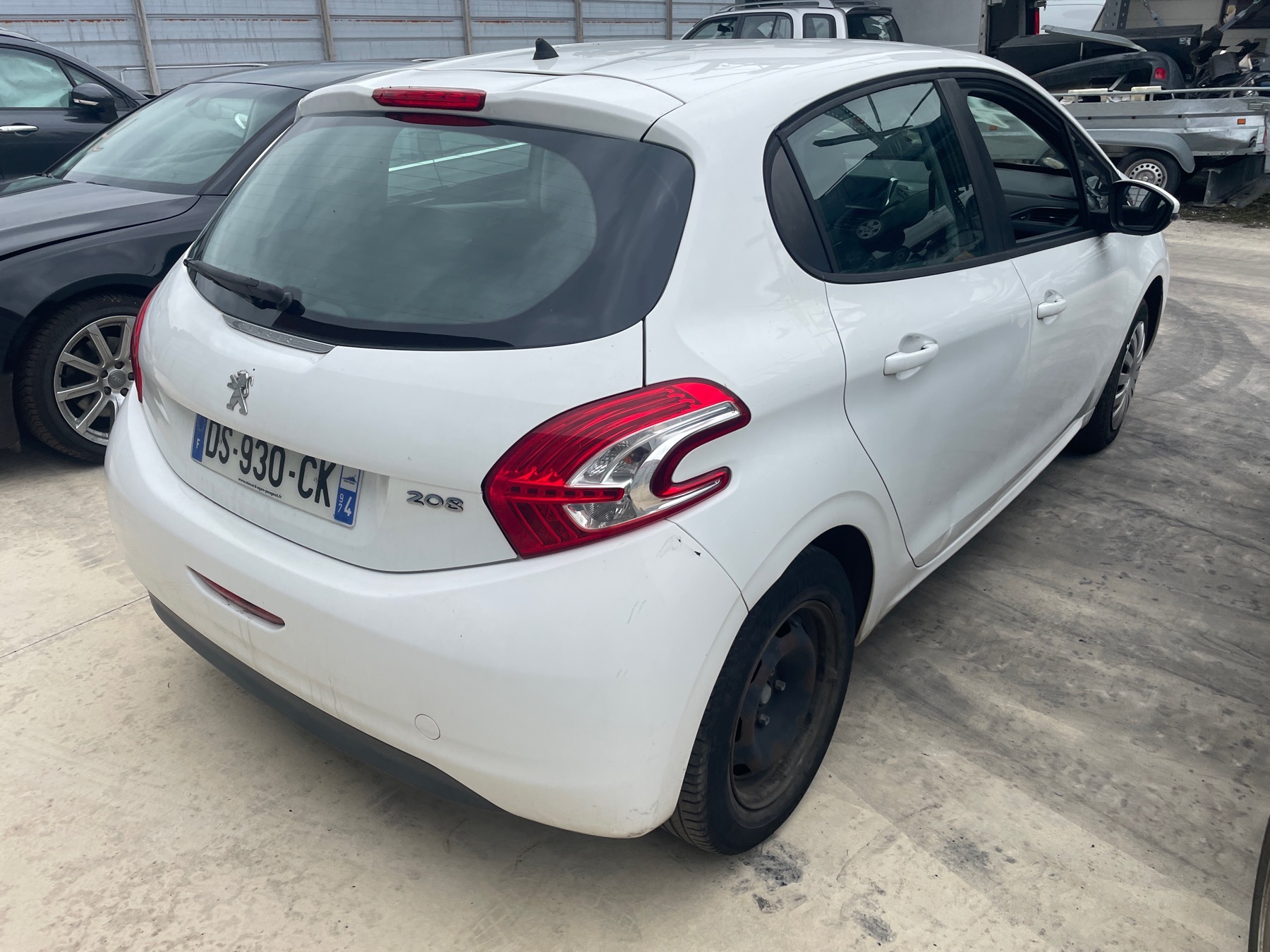 Image PEUGEOT 208 1