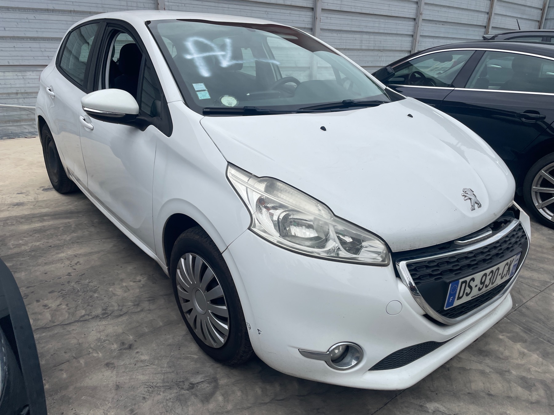 Image PEUGEOT 208 1
