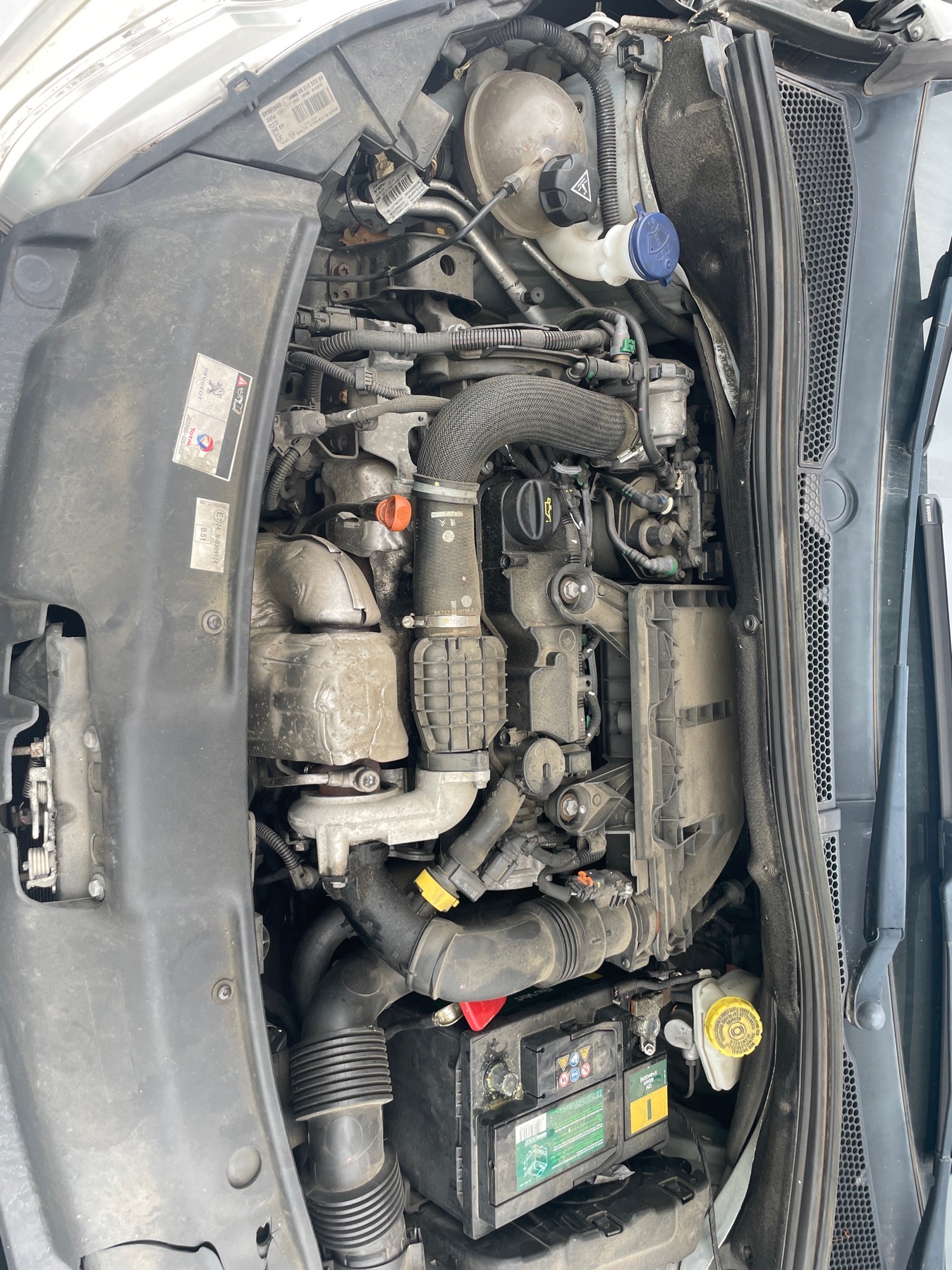 Image PEUGEOT 208 1