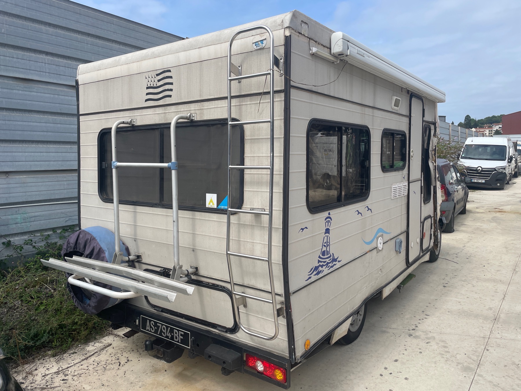 Image RENAULT TRAFIC 1