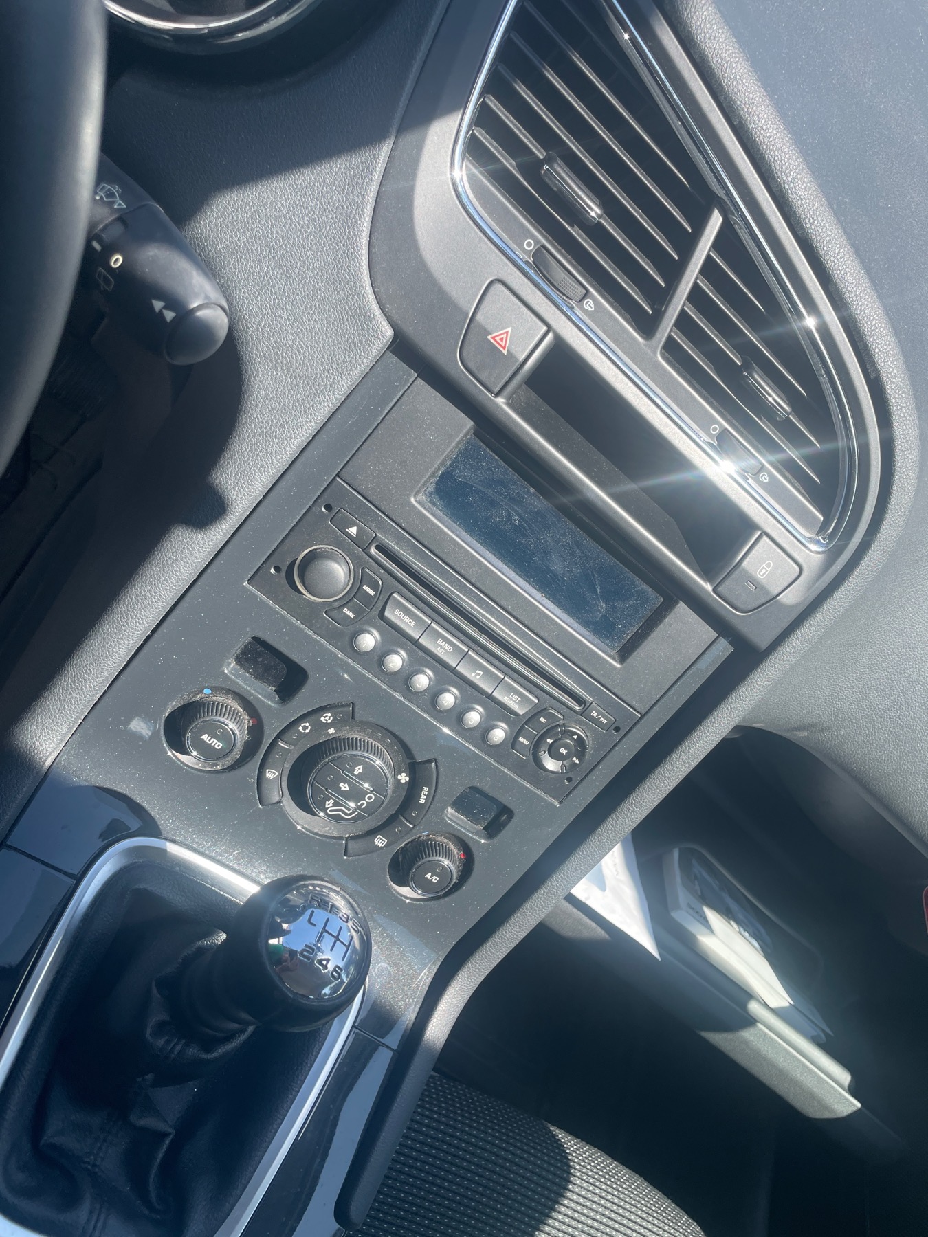 Image PEUGEOT 5008 1