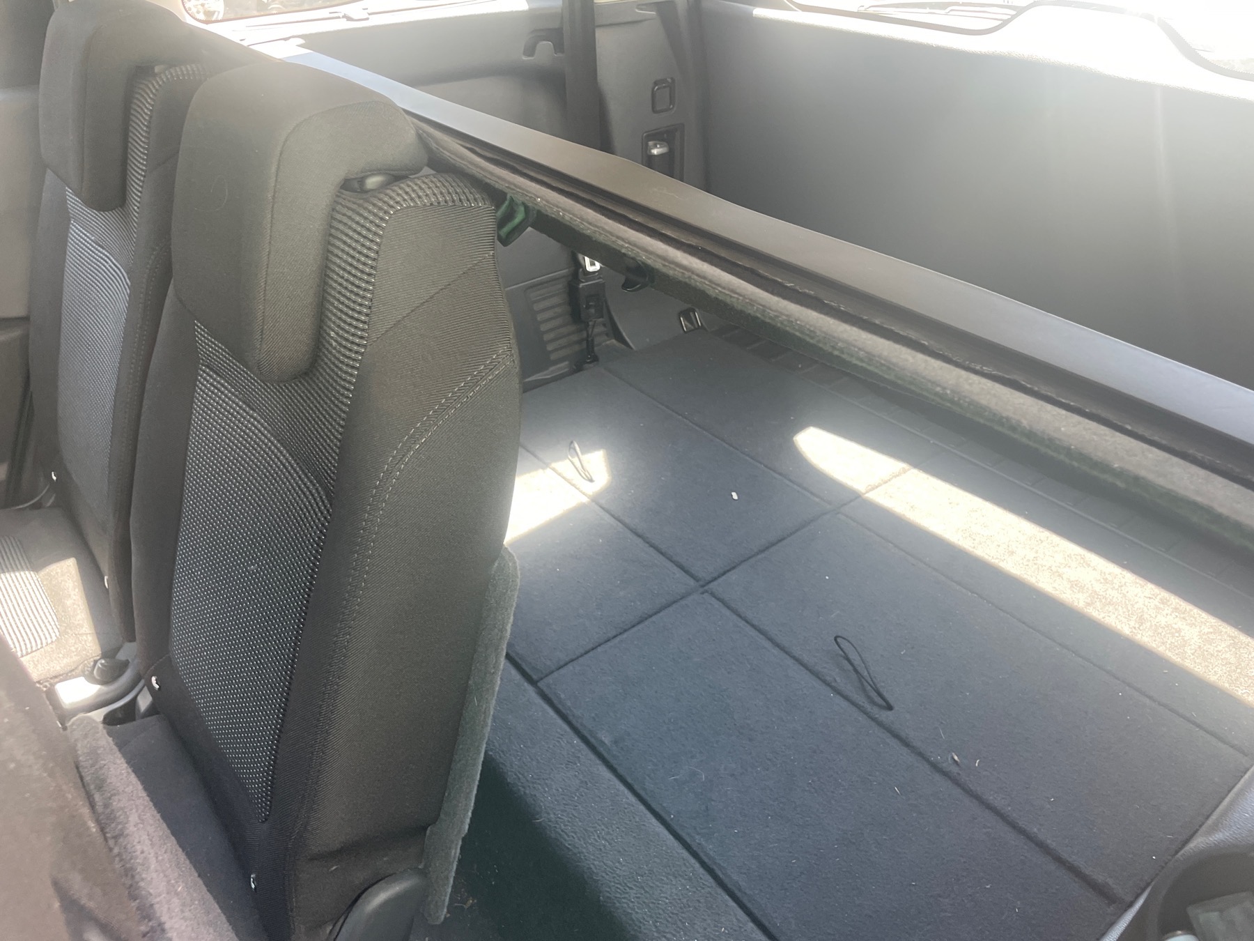 Image PEUGEOT 5008 1