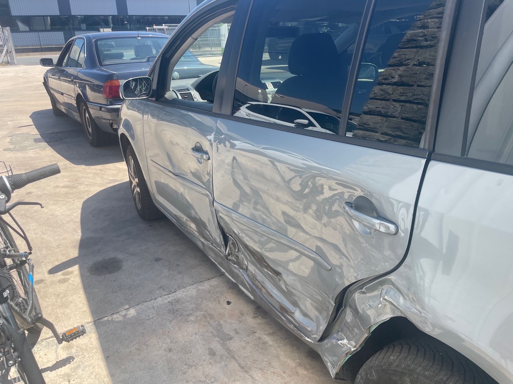 Image VOLKSWAGEN TOURAN 1