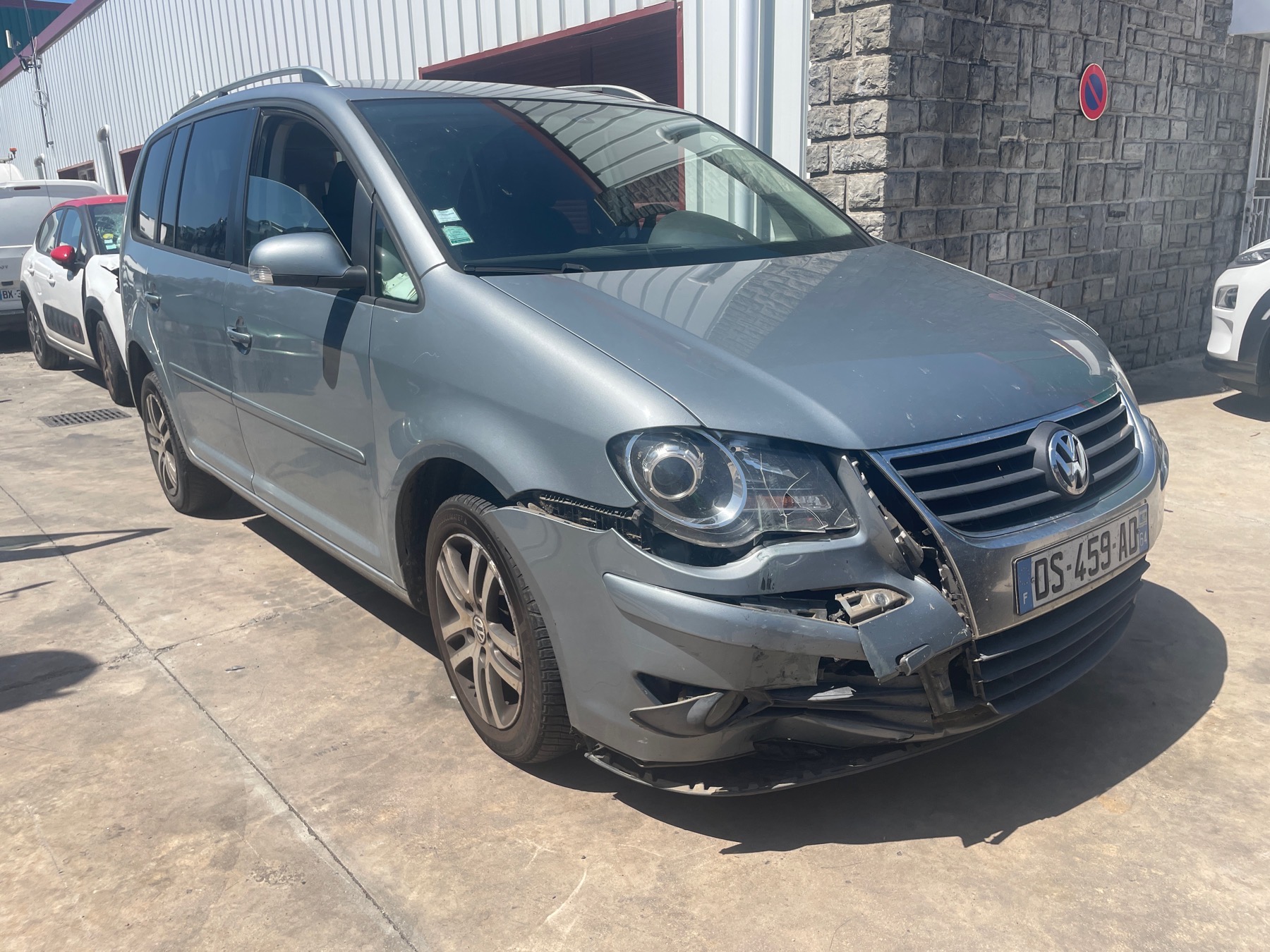 Image VOLKSWAGEN TOURAN 1