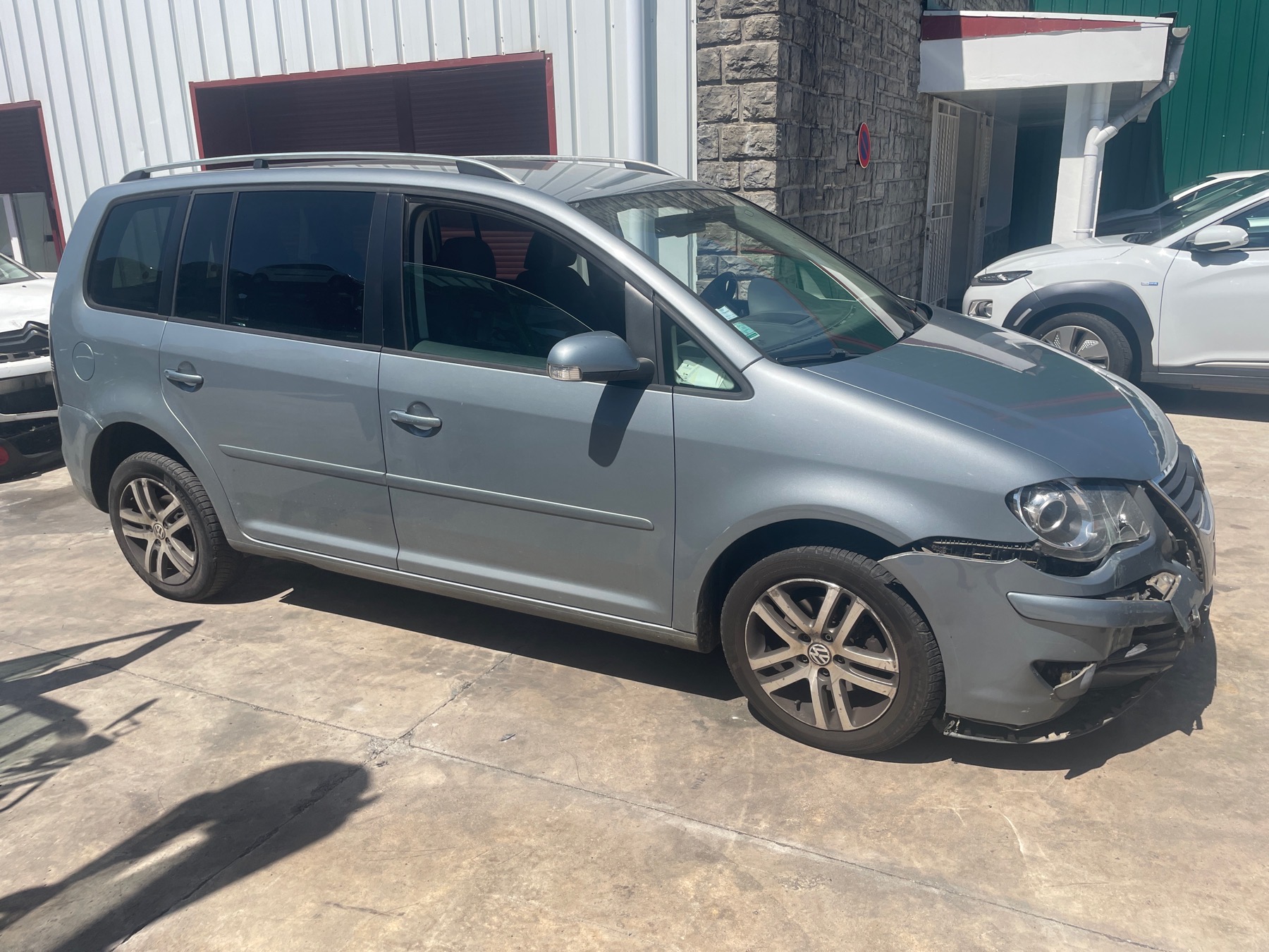 Image VOLKSWAGEN TOURAN 1