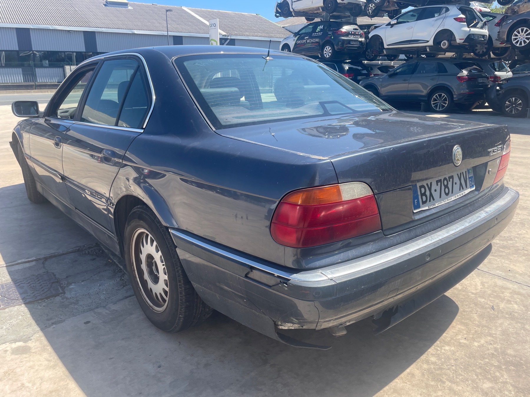 Image BMW SERIE 7 E38