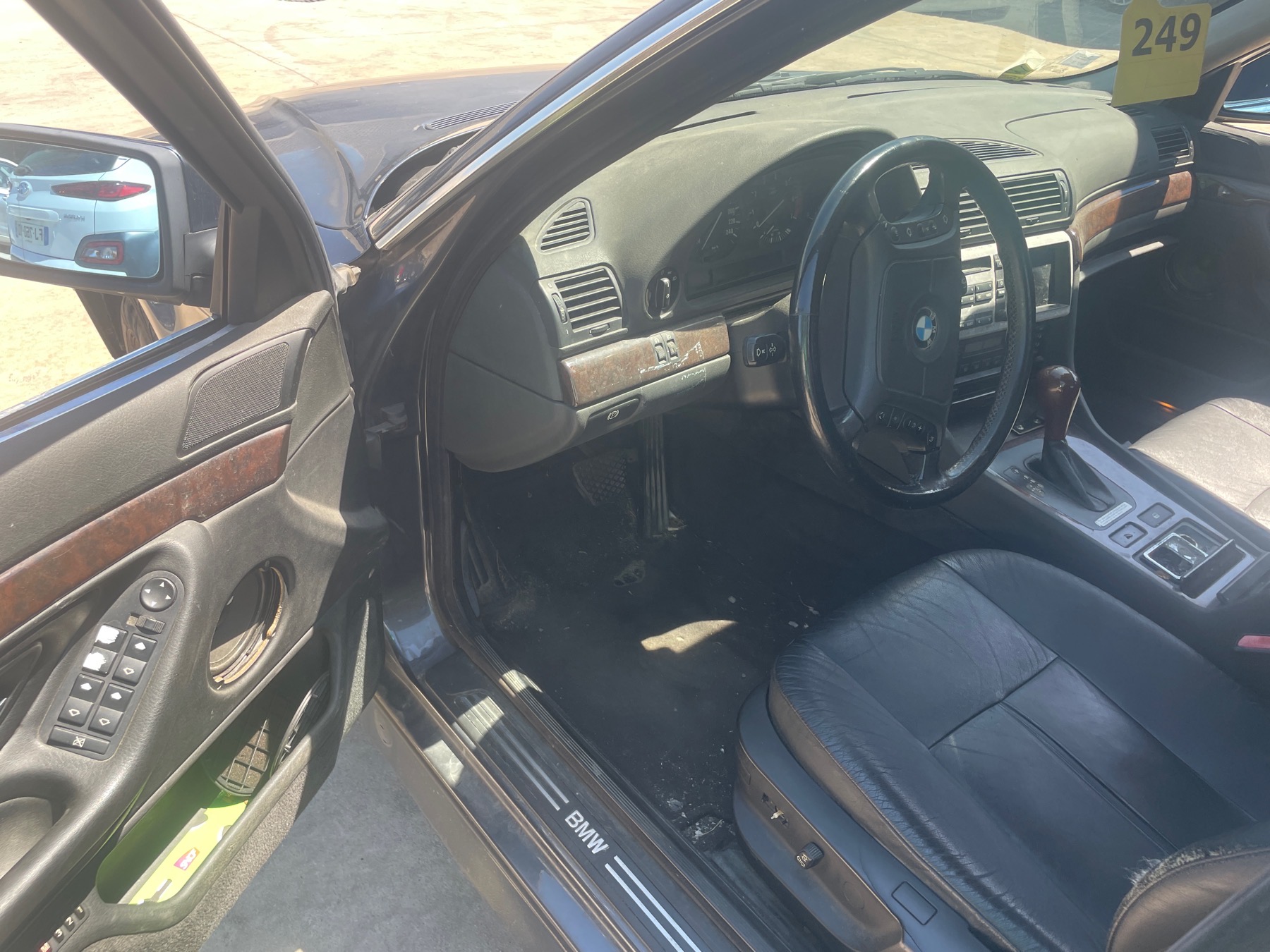 Image BMW SERIE 7 E38