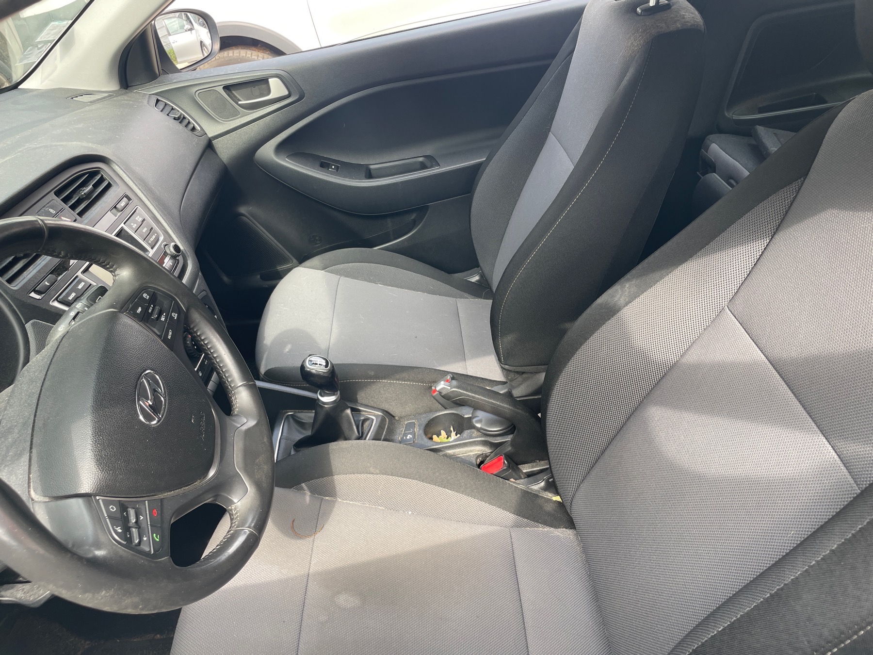 Image HYUNDAI I 20 2