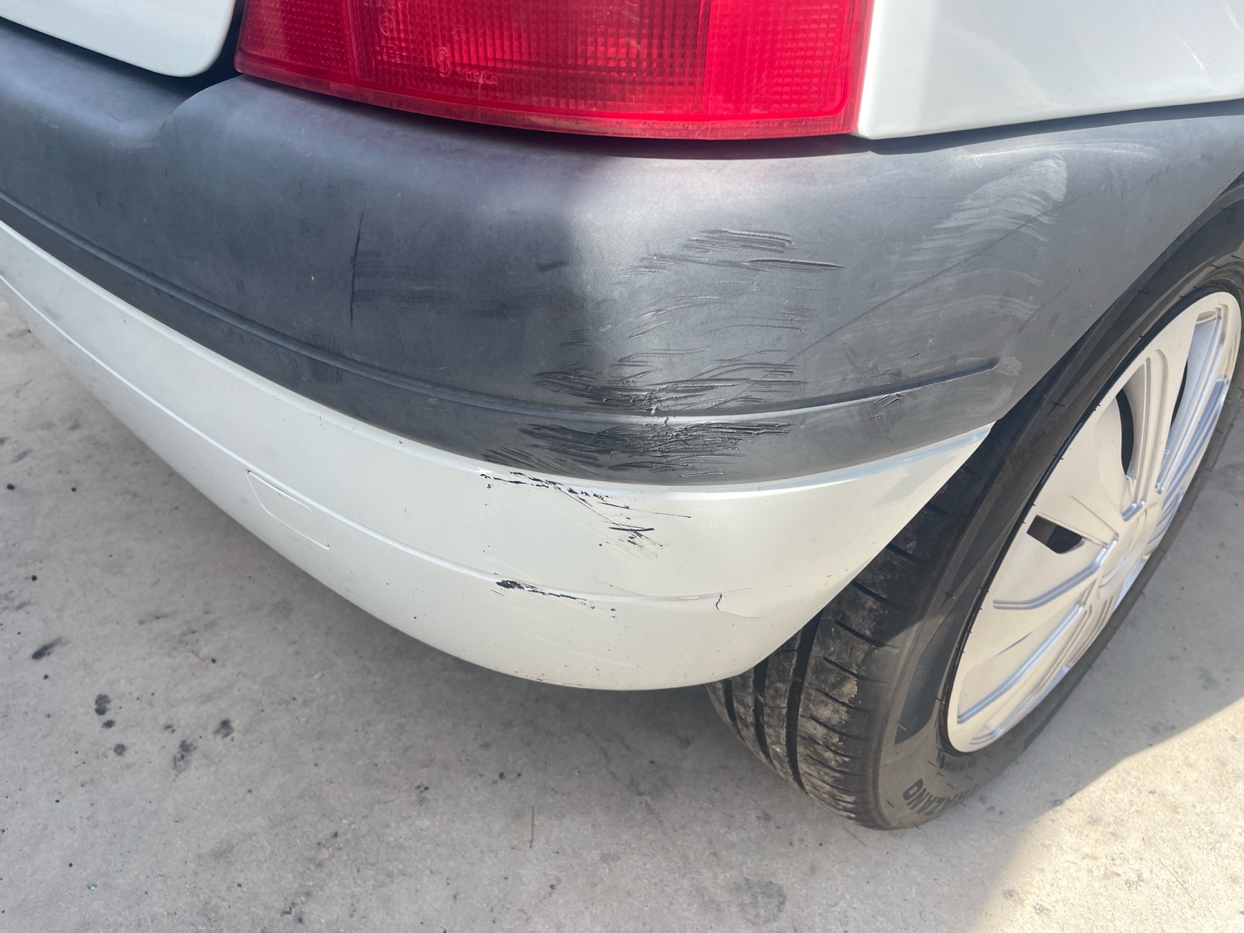 Image RENAULT CLIO 2