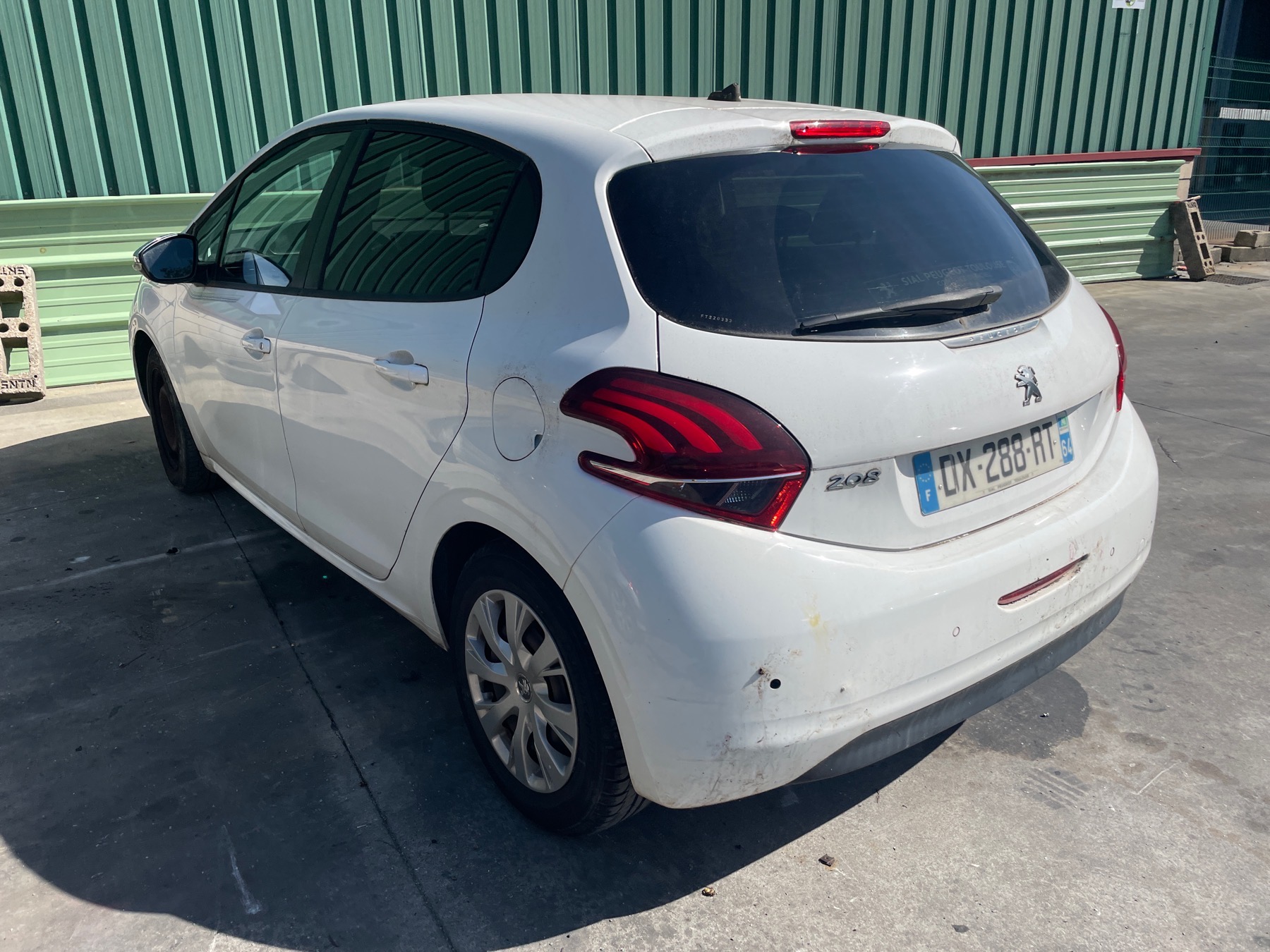 Image PEUGEOT 208 1