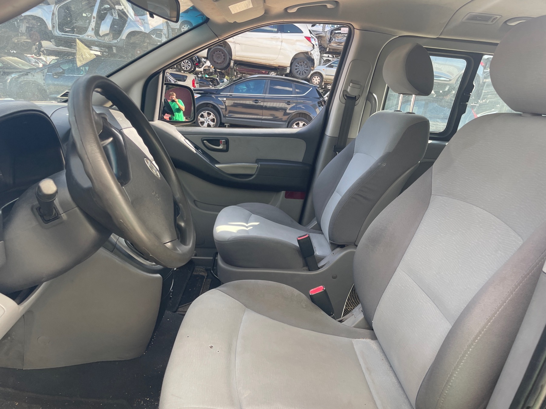 Image HYUNDAI SATELLITE 2