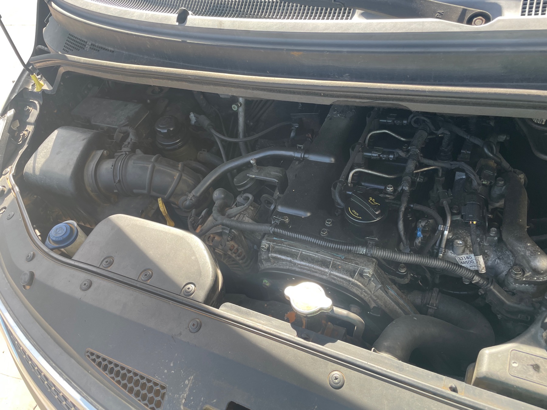 Image HYUNDAI SATELLITE 2