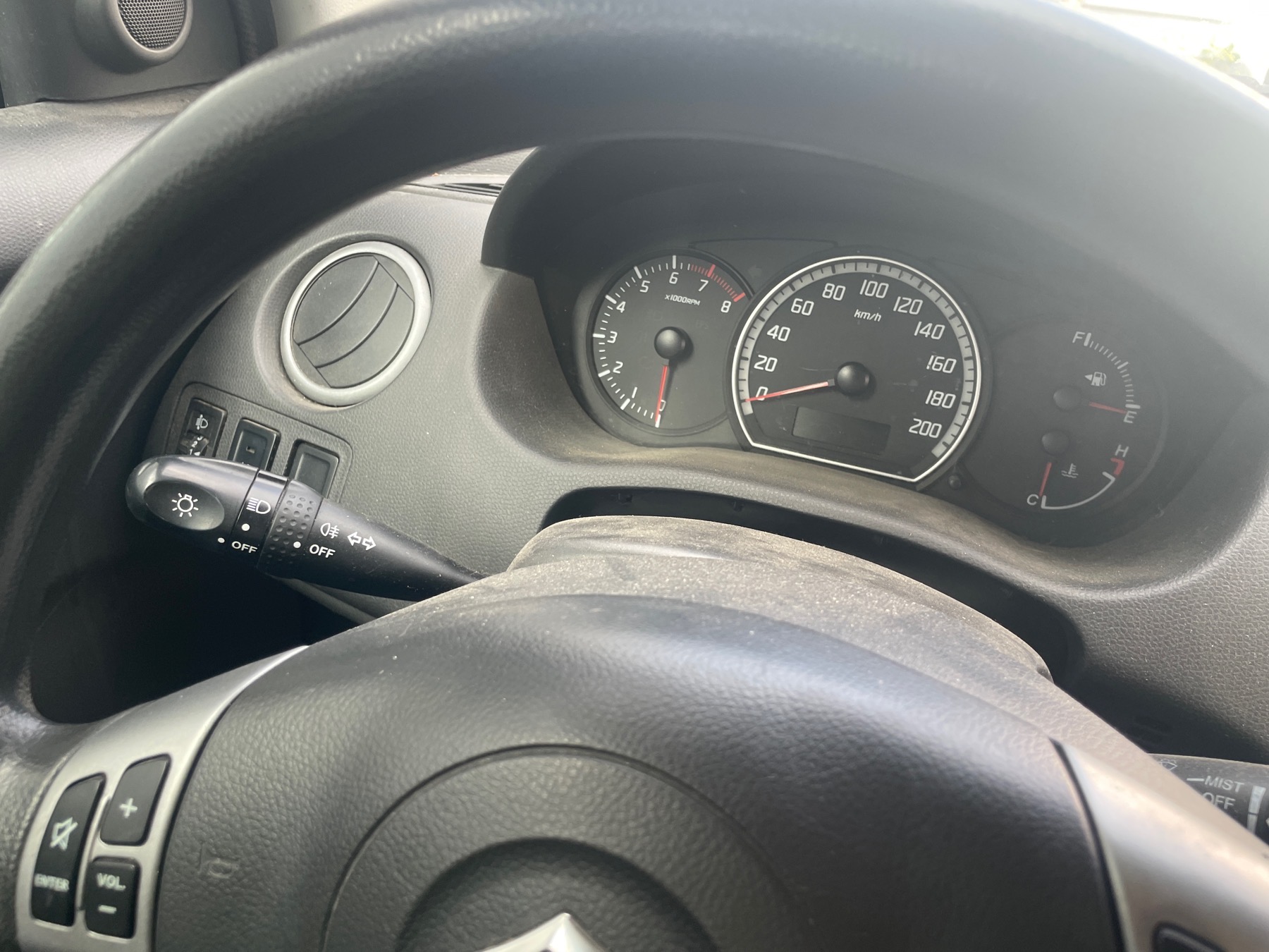 Image SUZUKI SWIFT 3