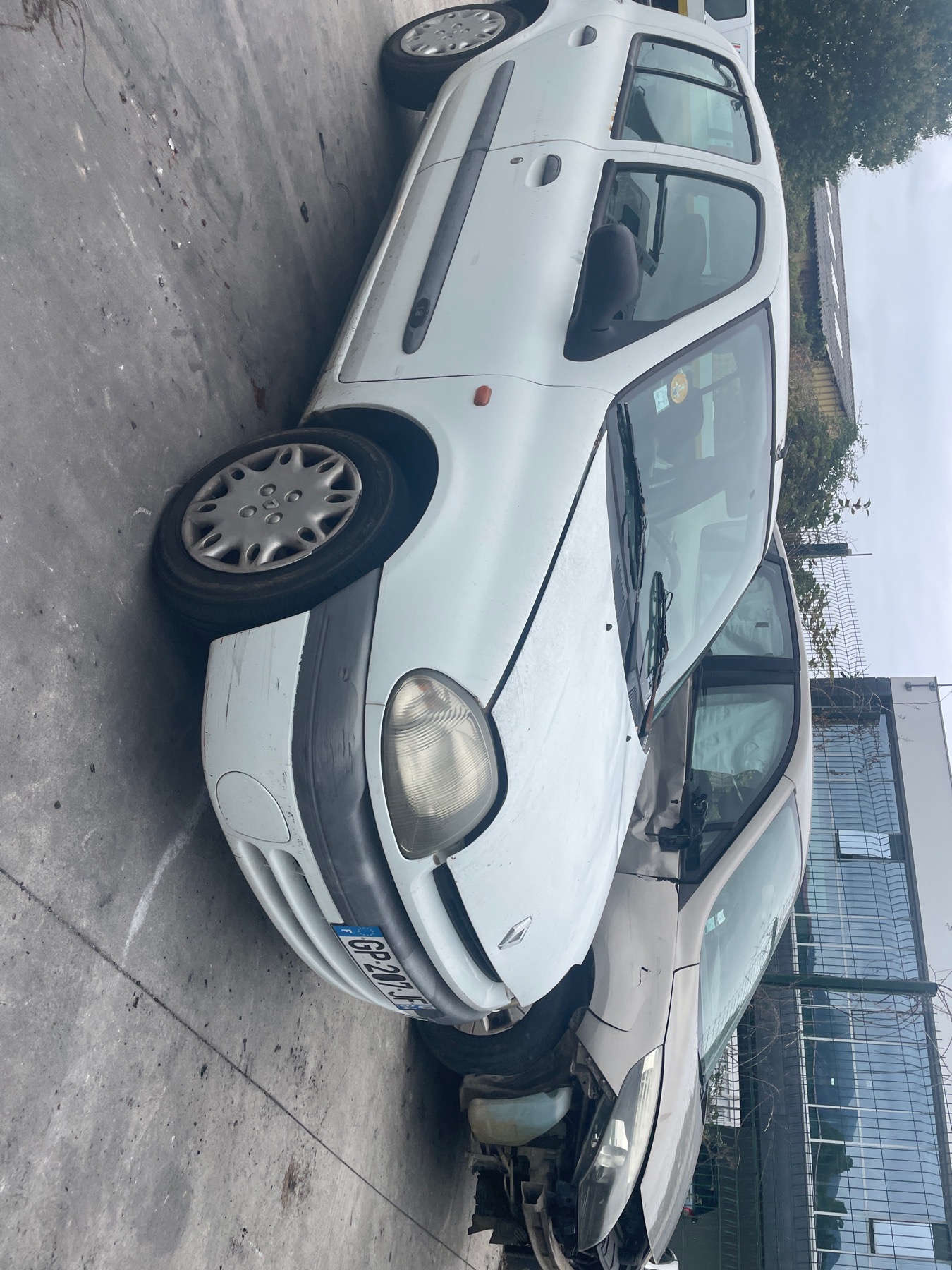 Image RENAULT CLIO 2