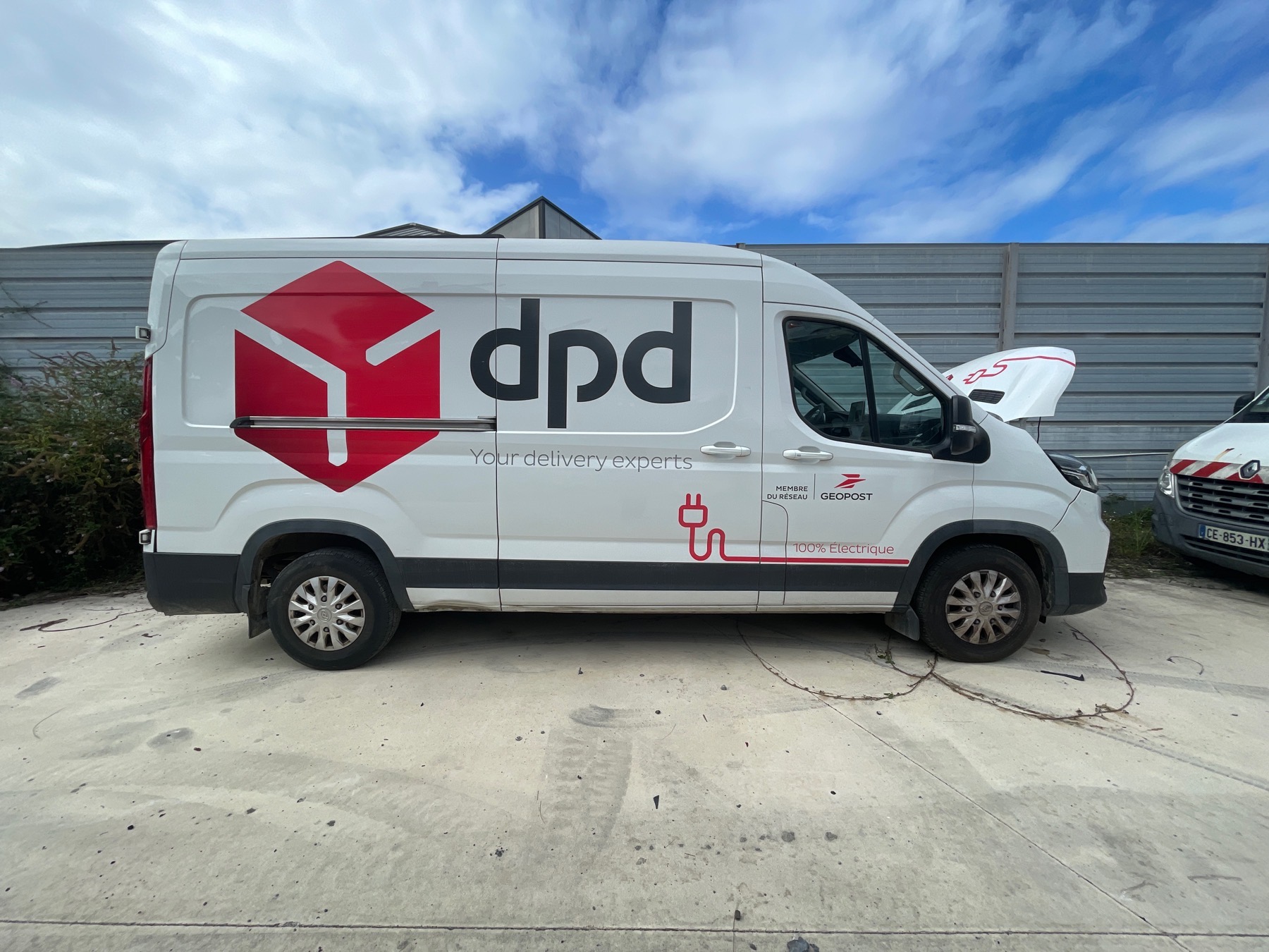Image MAXUS E-DELIVER 9