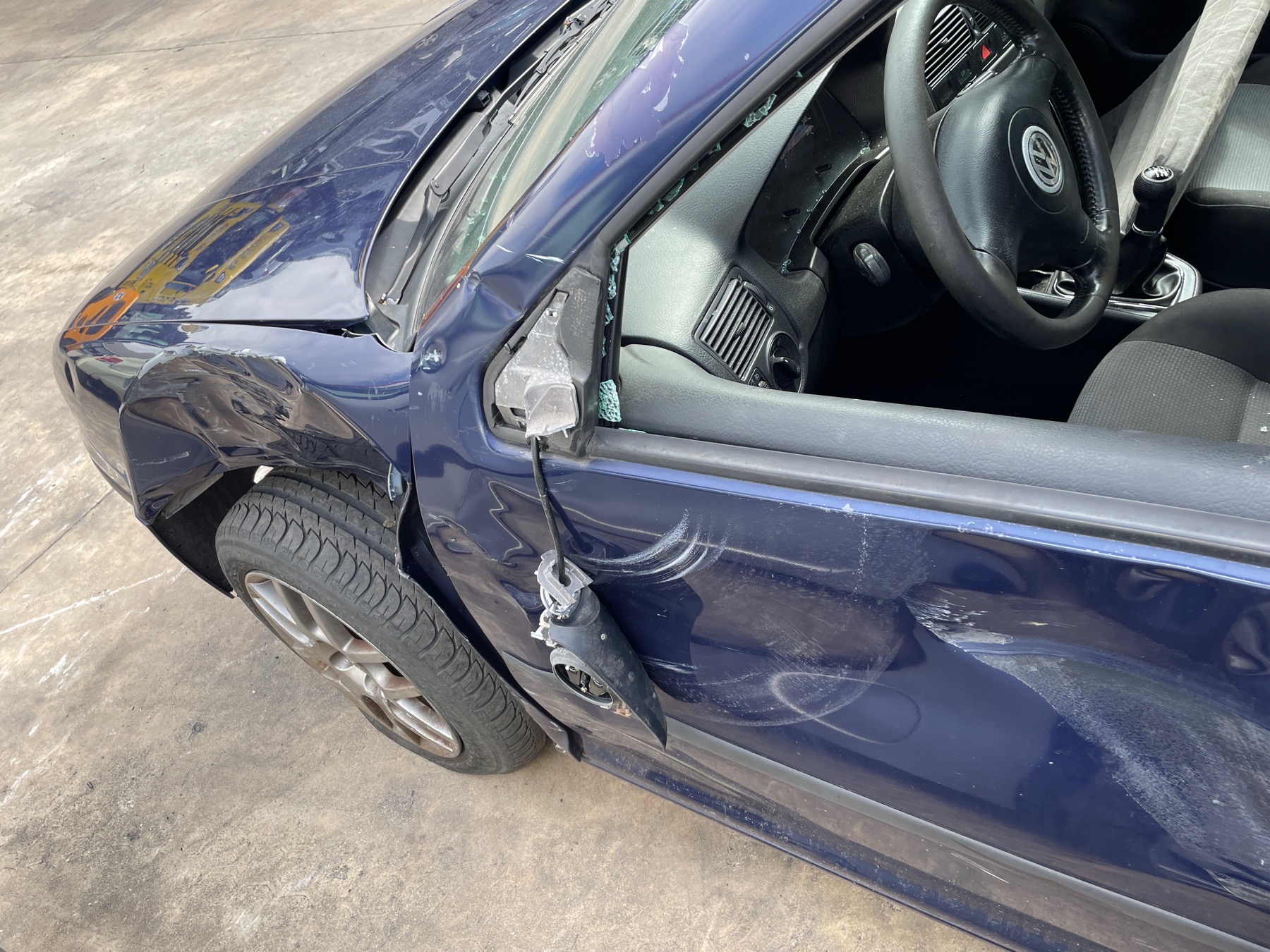 Image VOLKSWAGEN GOLF 4