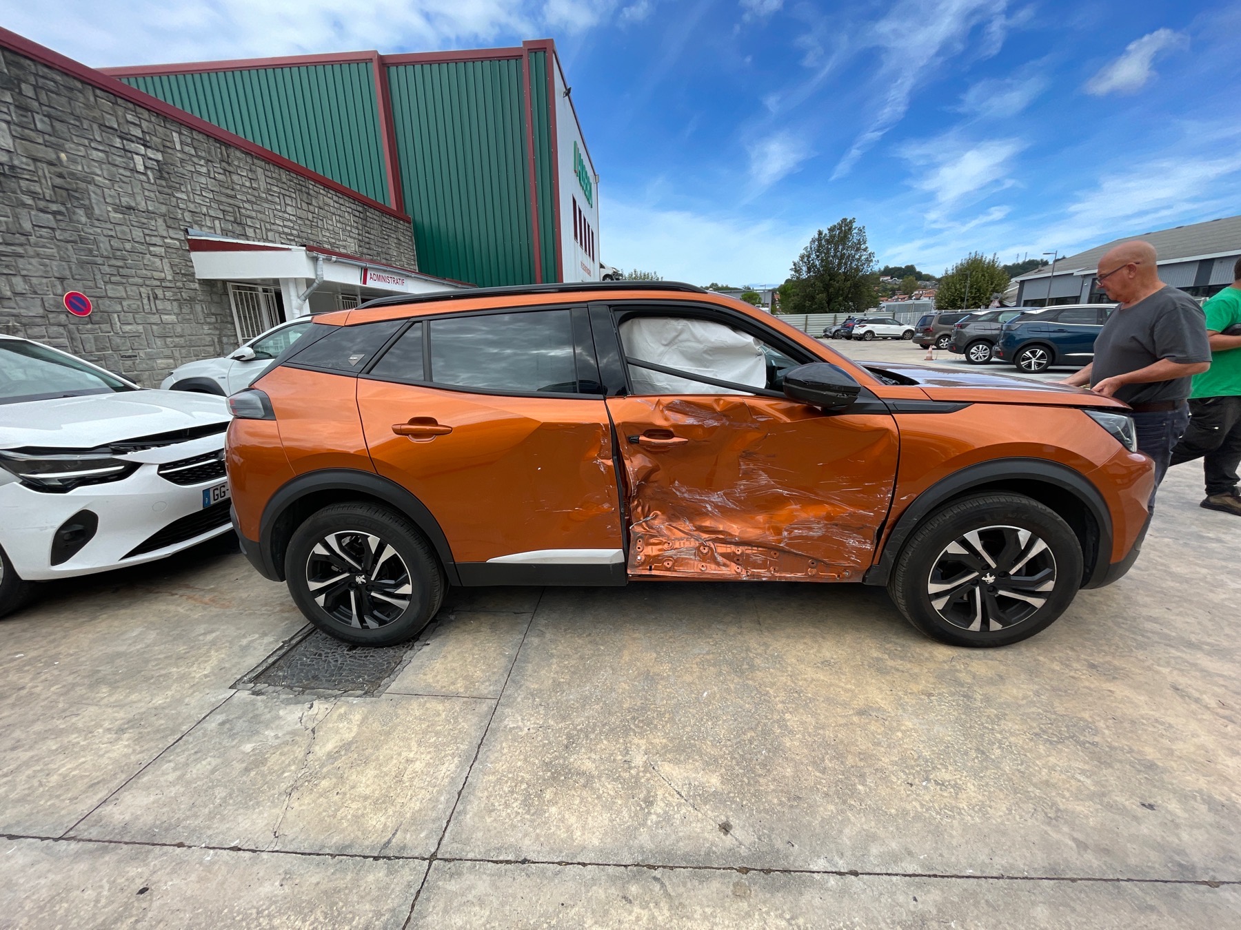 Image PEUGEOT 2008 2