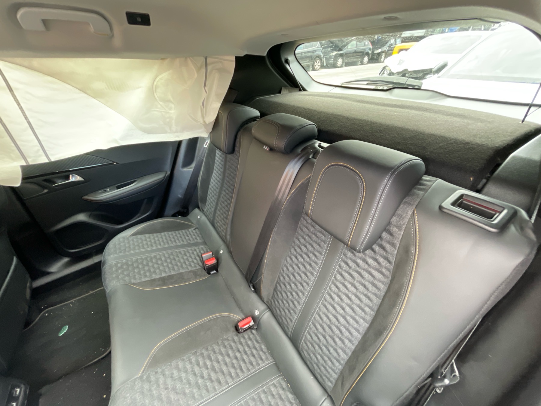Image PEUGEOT 2008 2