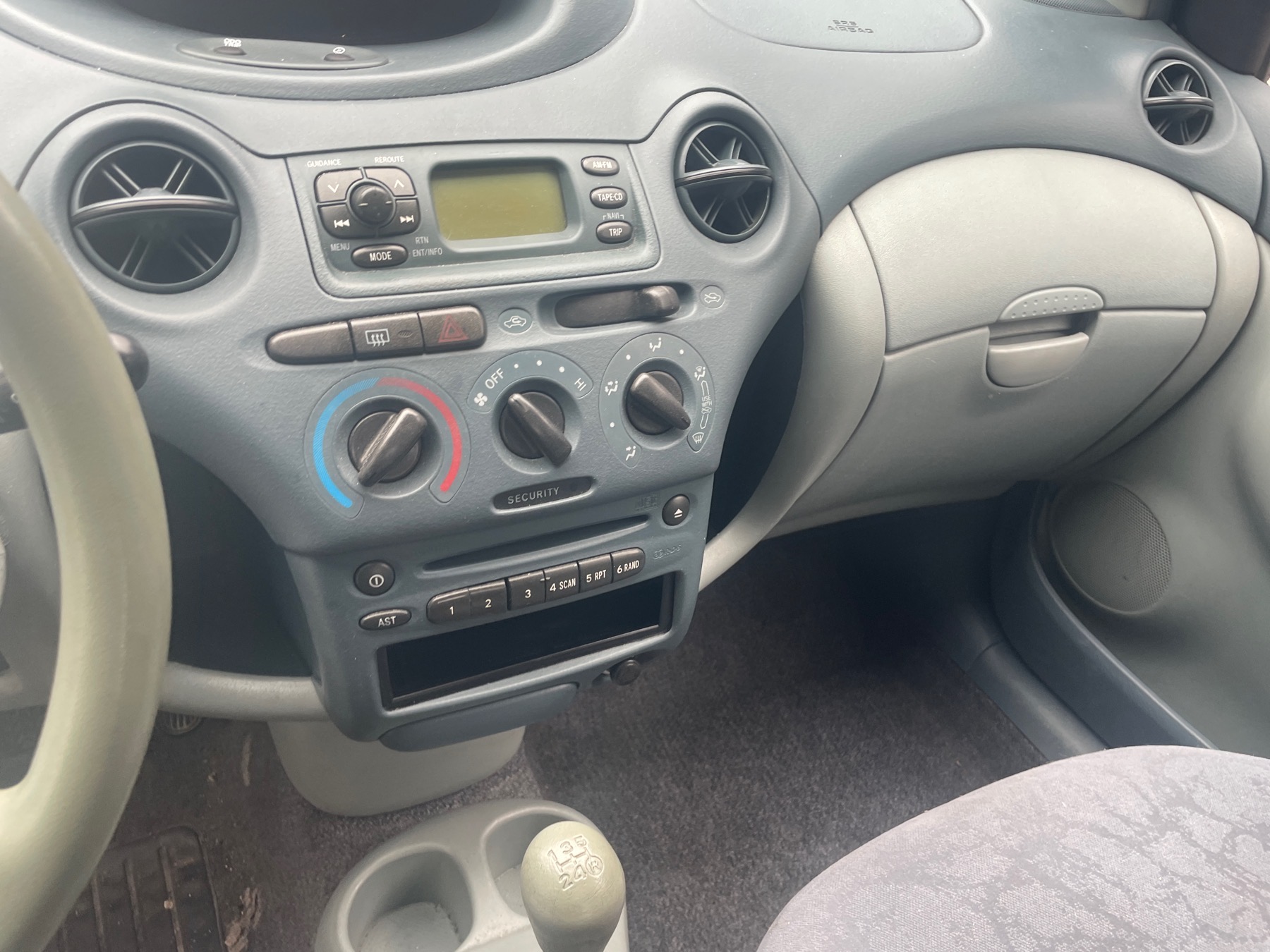 Image TOYOTA YARIS 1