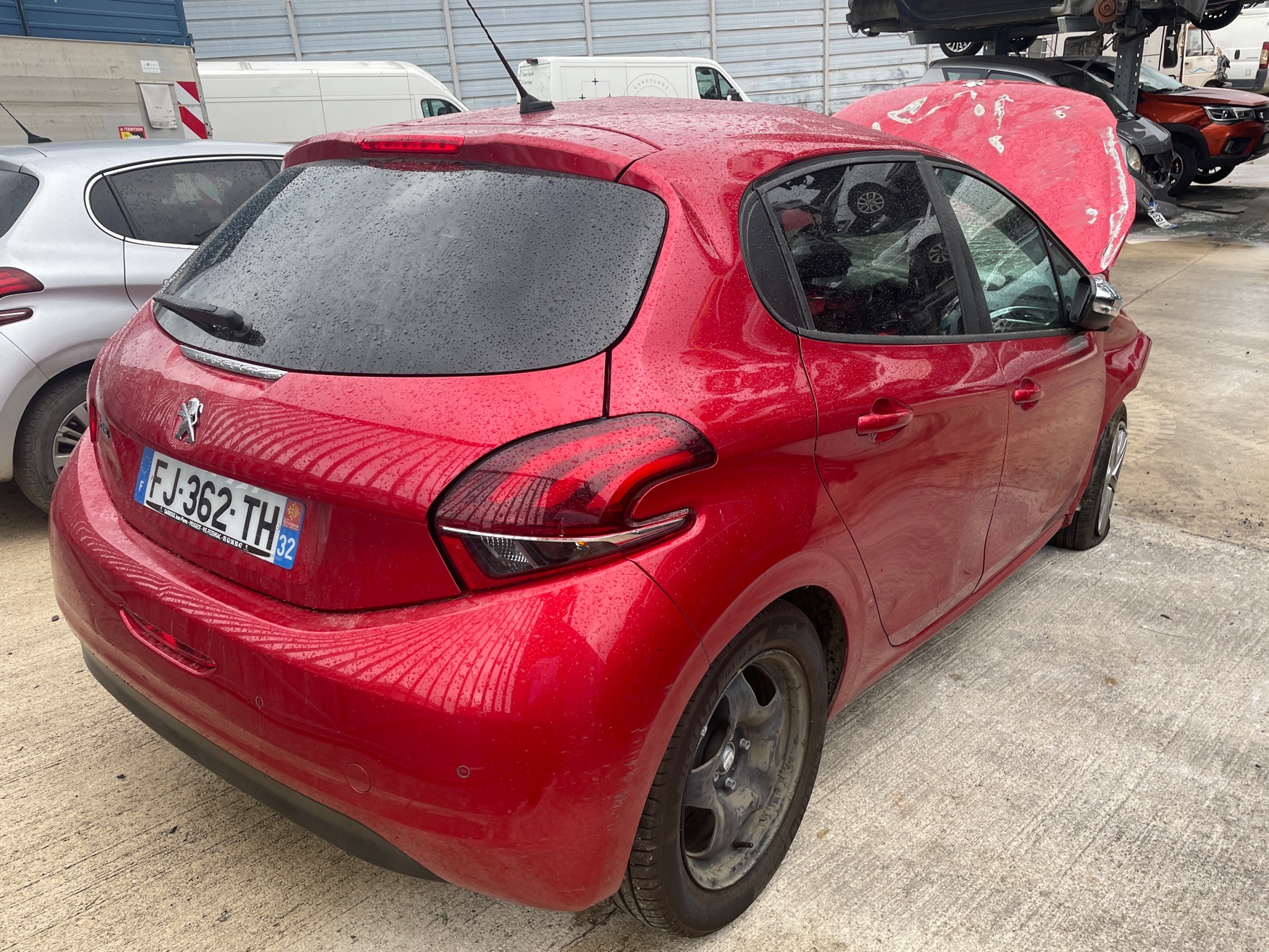 Image PEUGEOT 208 1