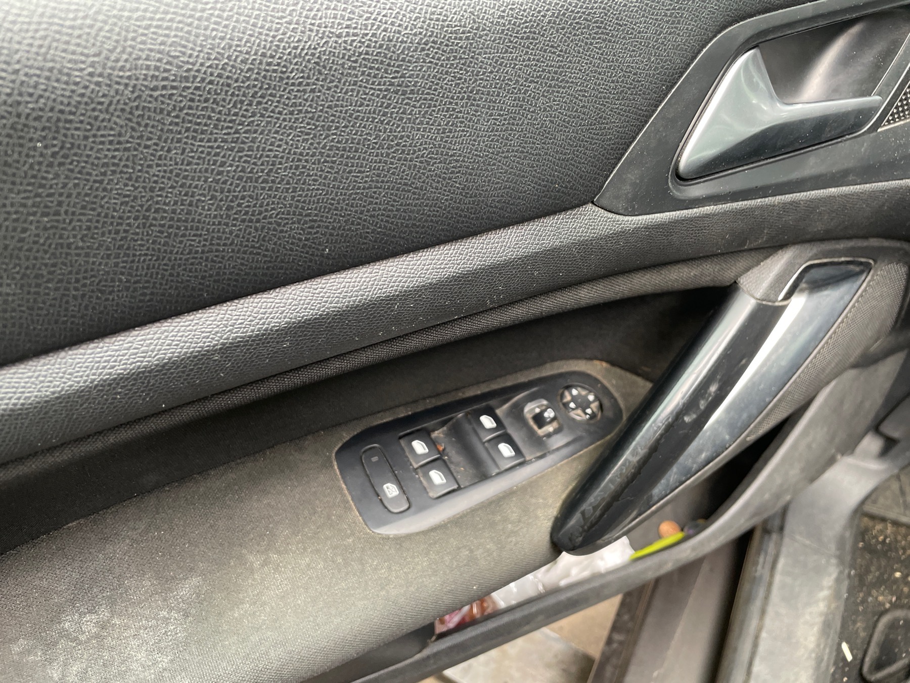 Image PEUGEOT 308 2