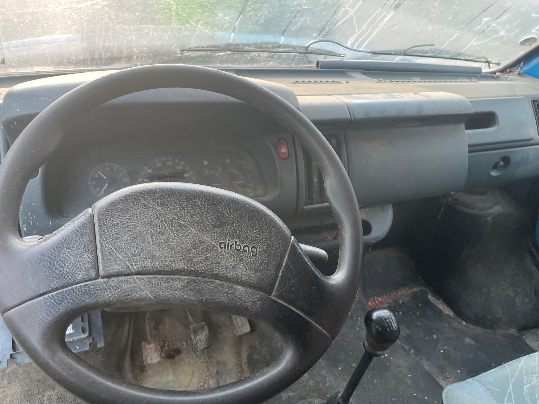 Image RENAULT TRAFIC 1