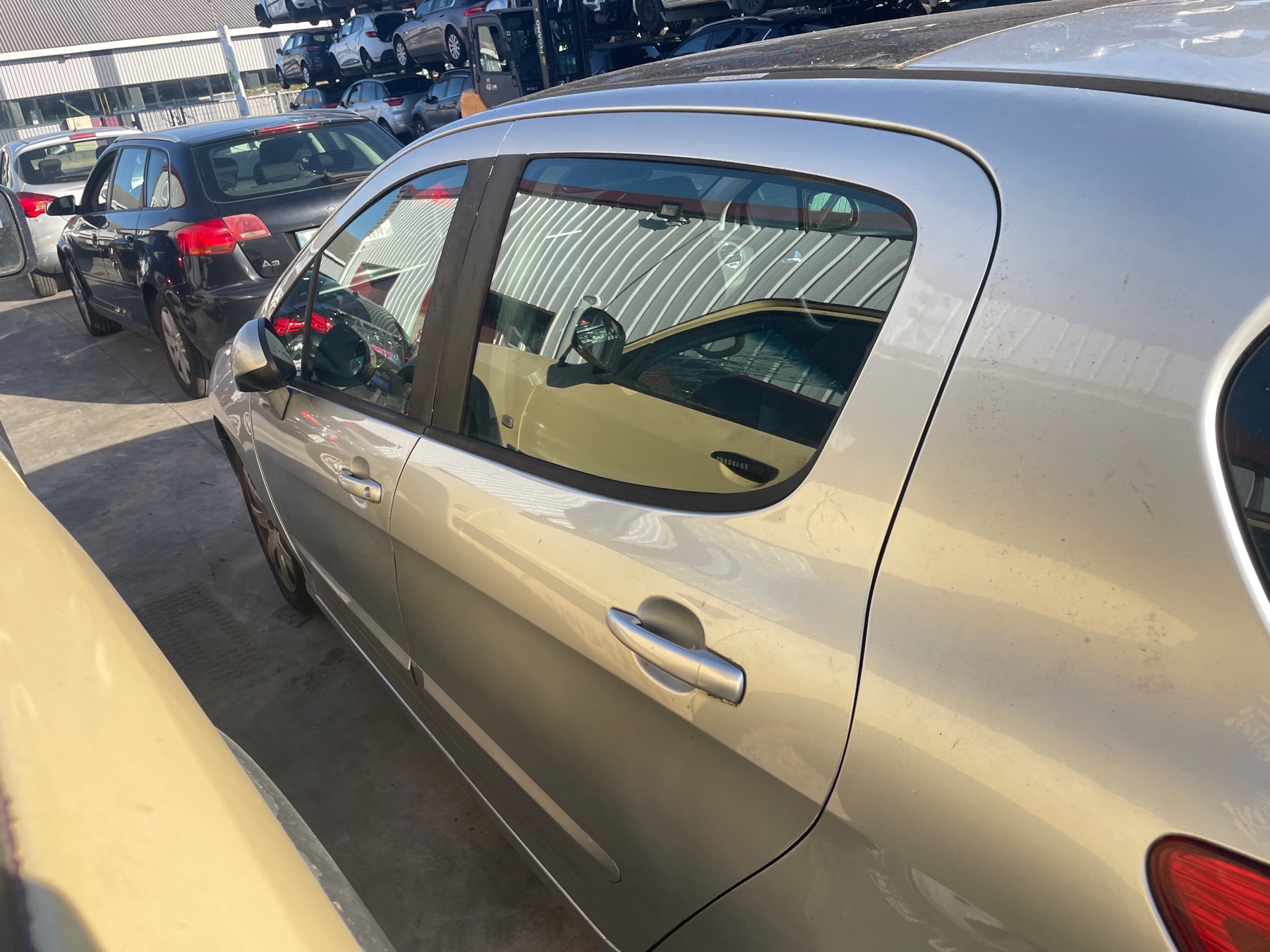 Image PEUGEOT 308 1