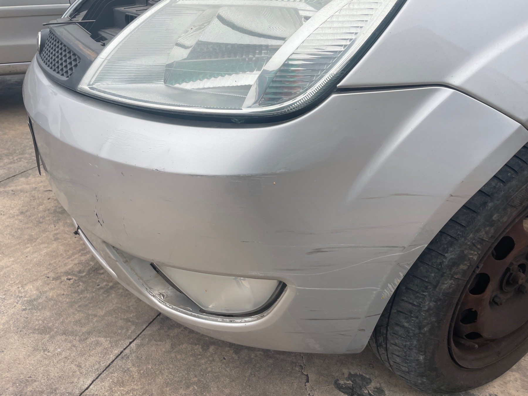 Image FORD FIESTA 5