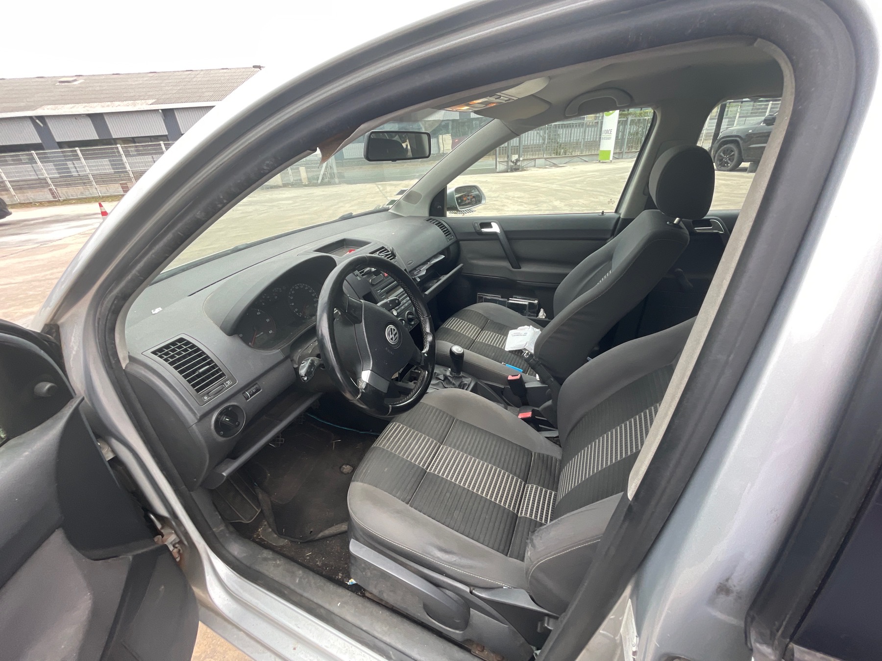 Image VOLKSWAGEN POLO 4