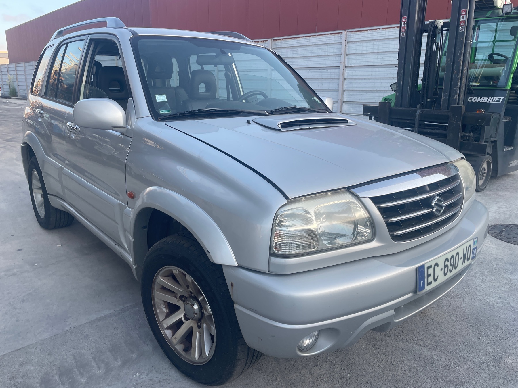 Image SUZUKI GRAND VITARA 1