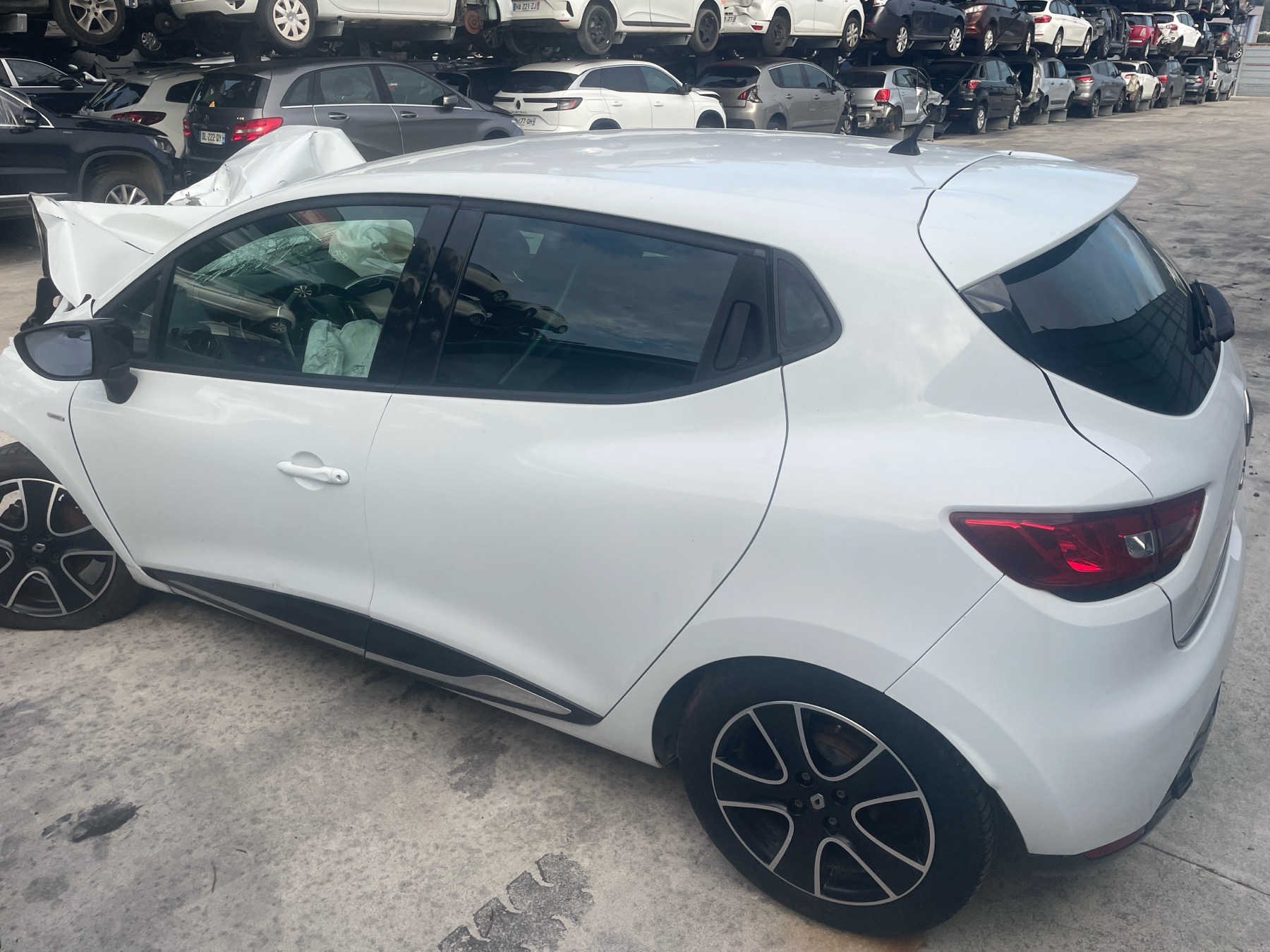 Image RENAULT CLIO 4