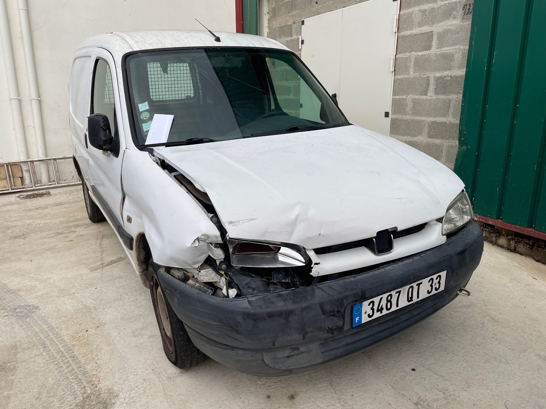 Image PEUGEOT PARTNER 1