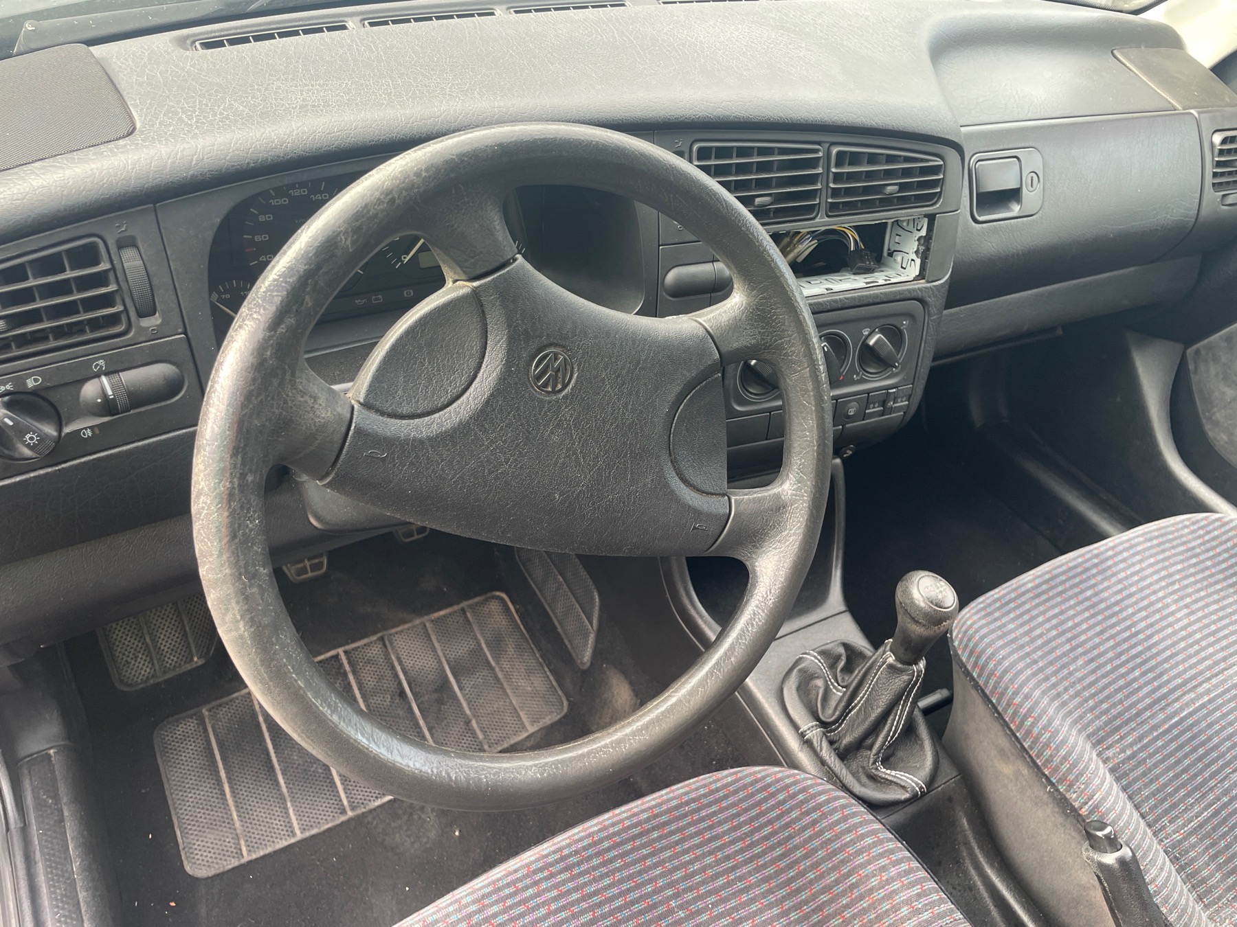 Image VOLKSWAGEN GOLF