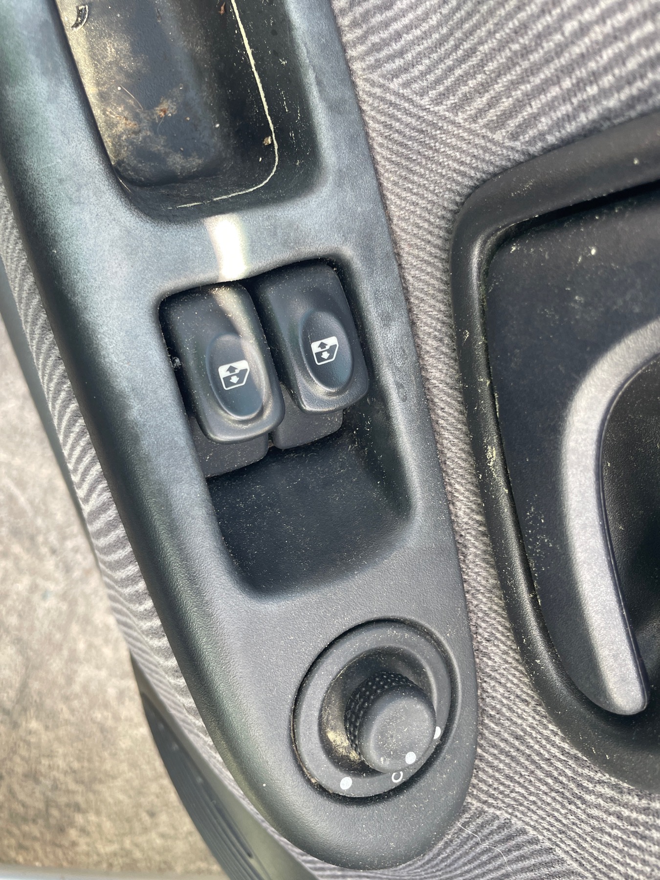 Image RENAULT CLIO 2