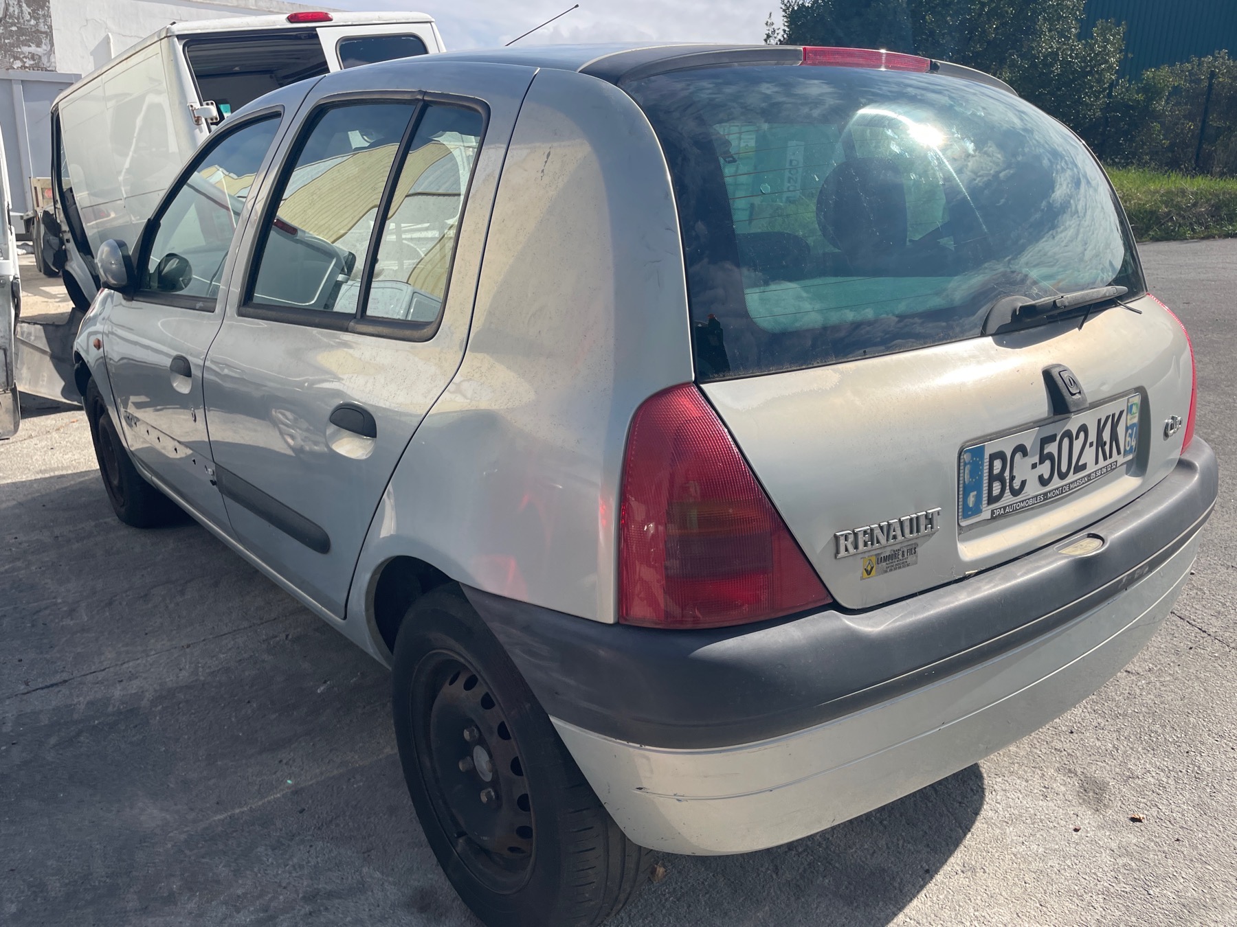 Image RENAULT CLIO 2