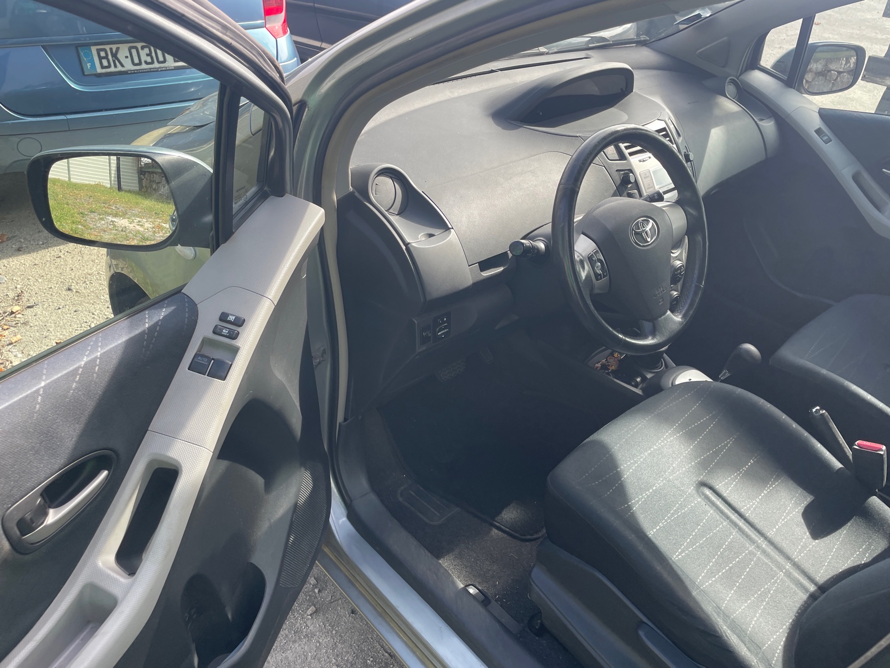 Image TOYOTA YARIS 2