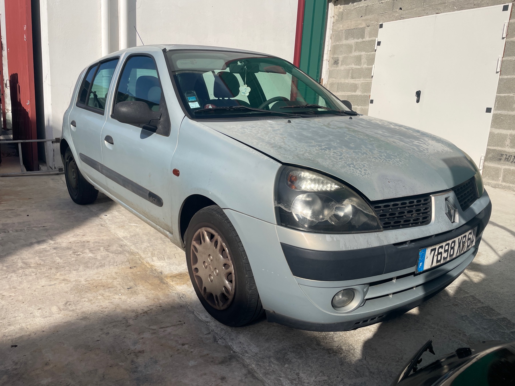 Image RENAULT CLIO 2