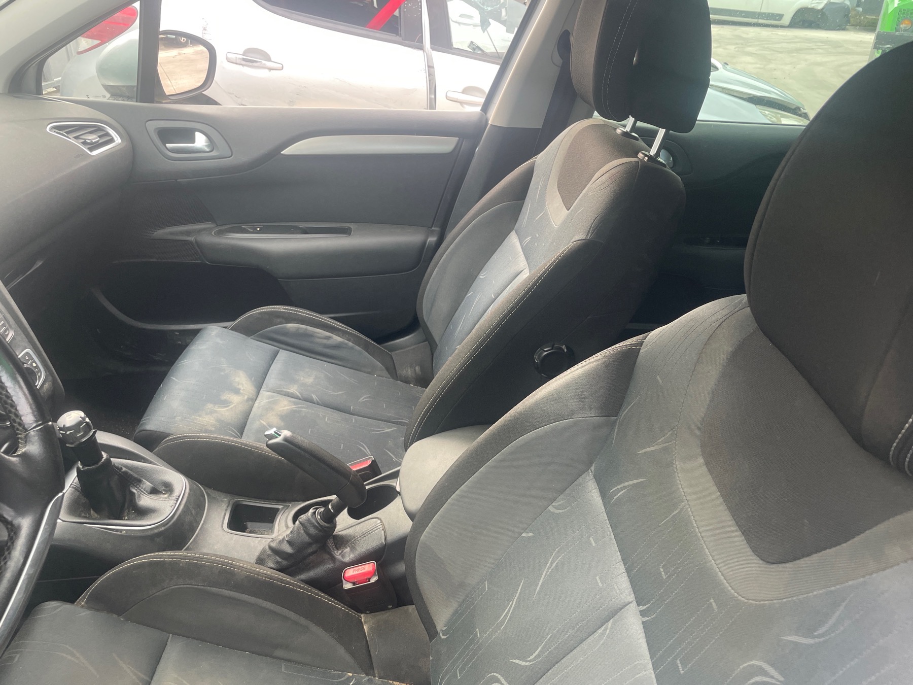 Image CITROEN C4 2