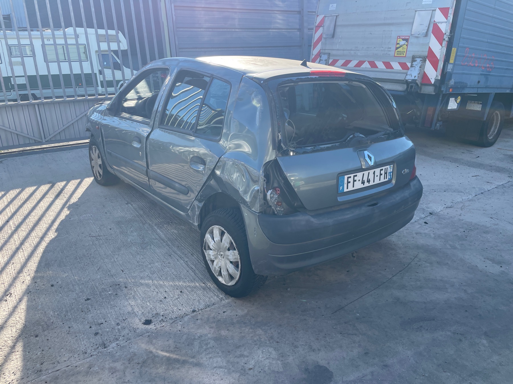 Image RENAULT CLIO 2