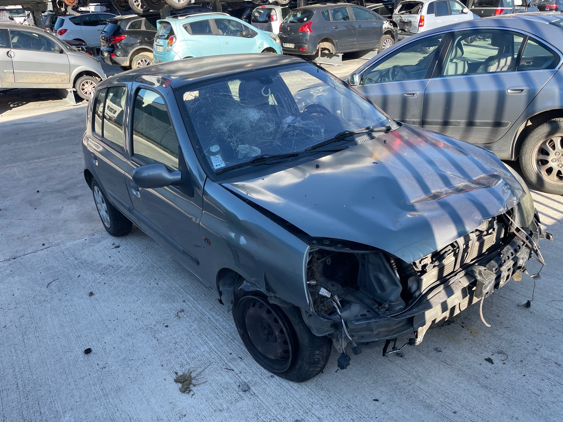 Image RENAULT CLIO 2