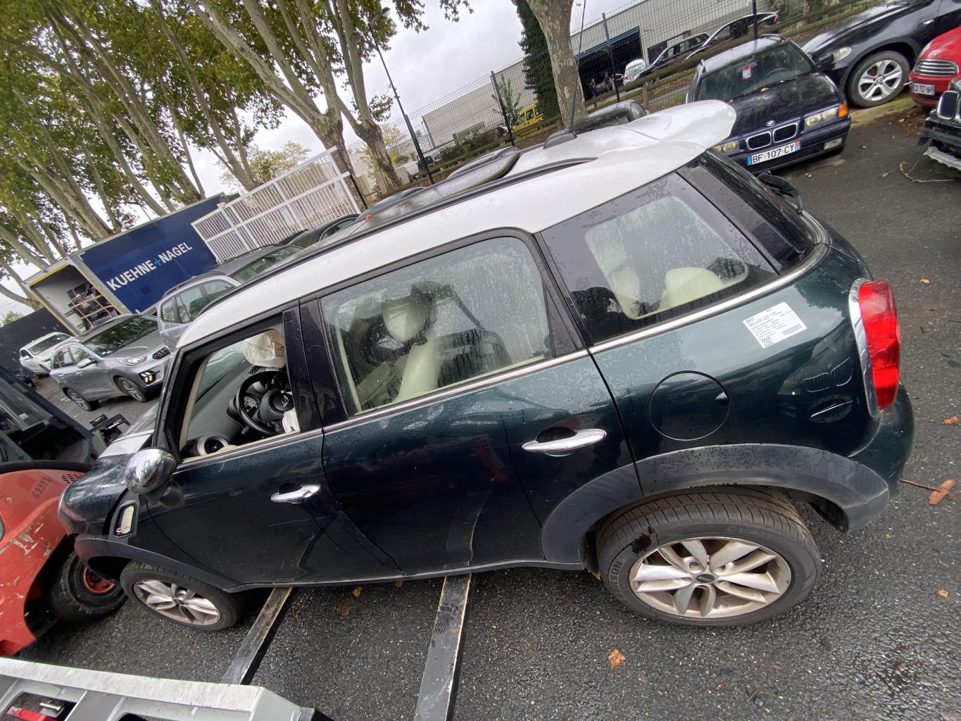 Foto pieza de coche