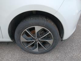 Foto pieza de coche