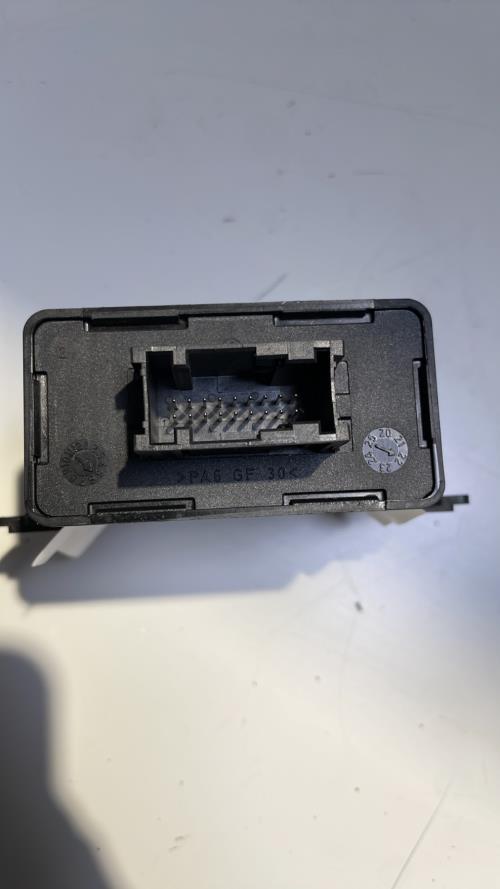 Miniature 4