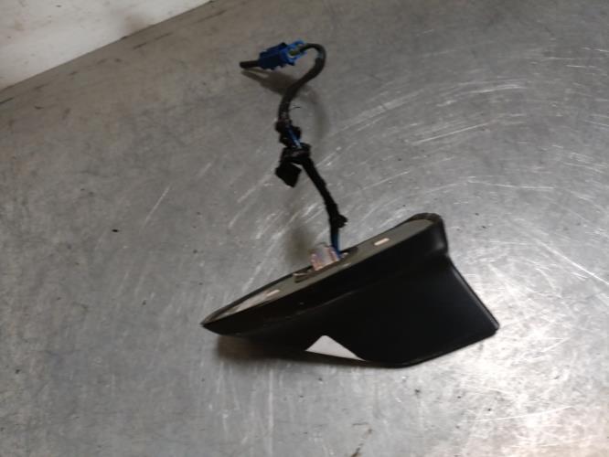 Miniature 4