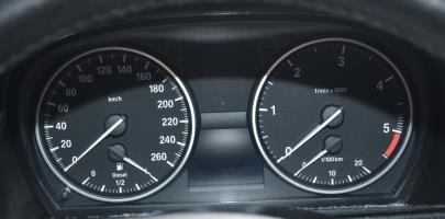 Foto pieza de coche